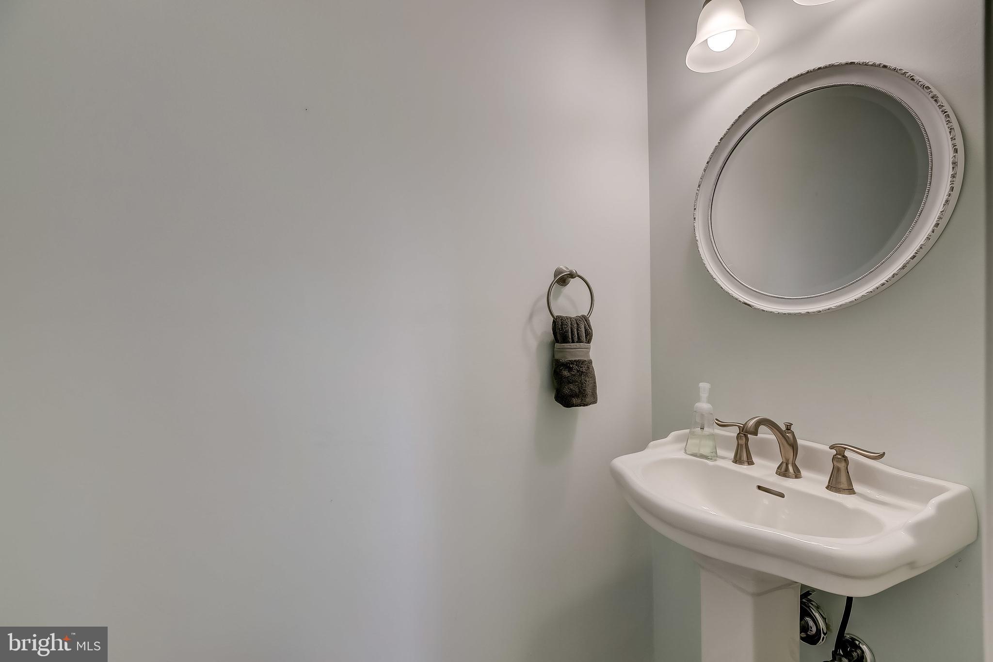 HOMELAND HISTORIC DISTRICT - Residential