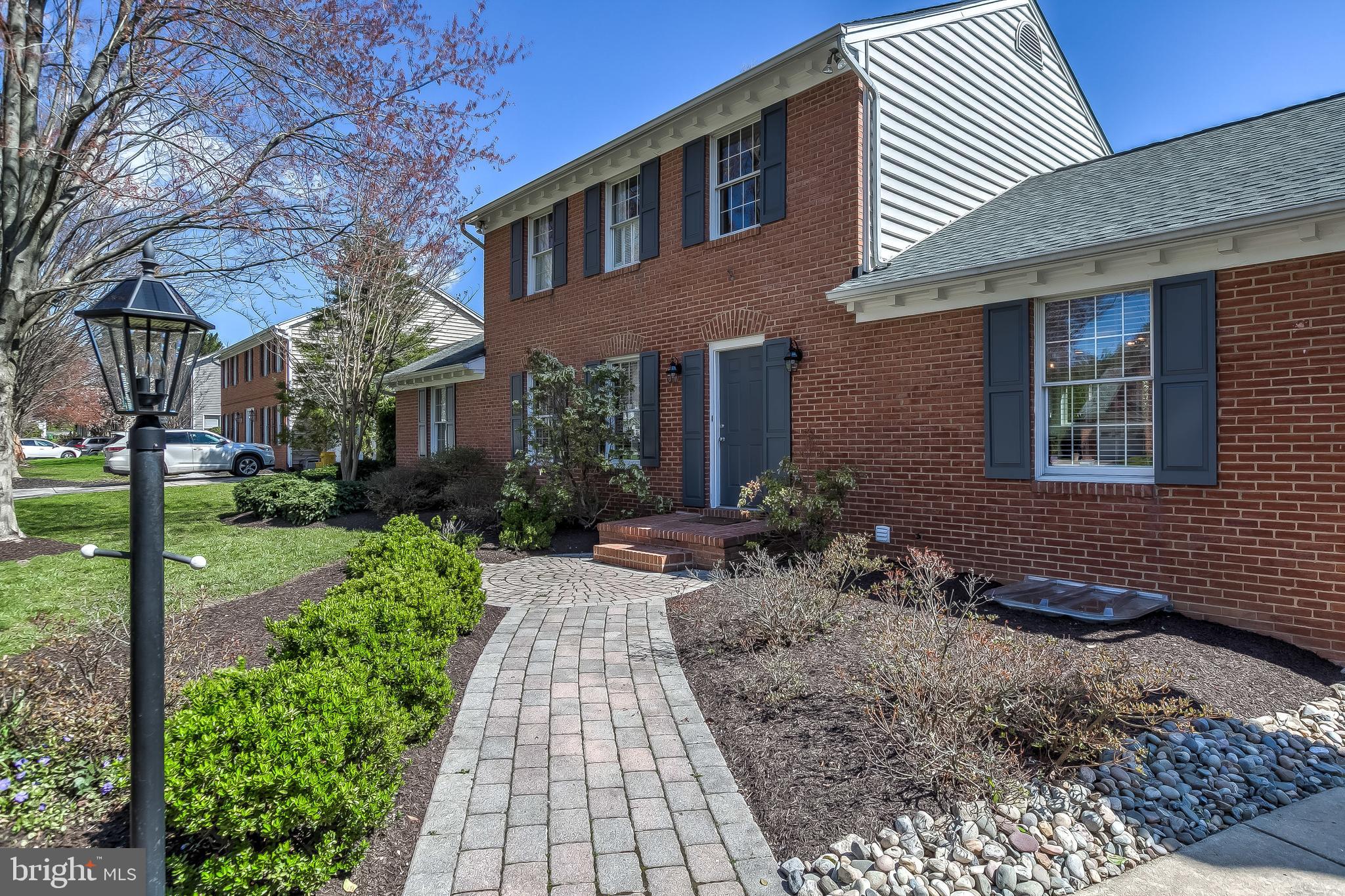 HOMELAND HISTORIC DISTRICT - Residential