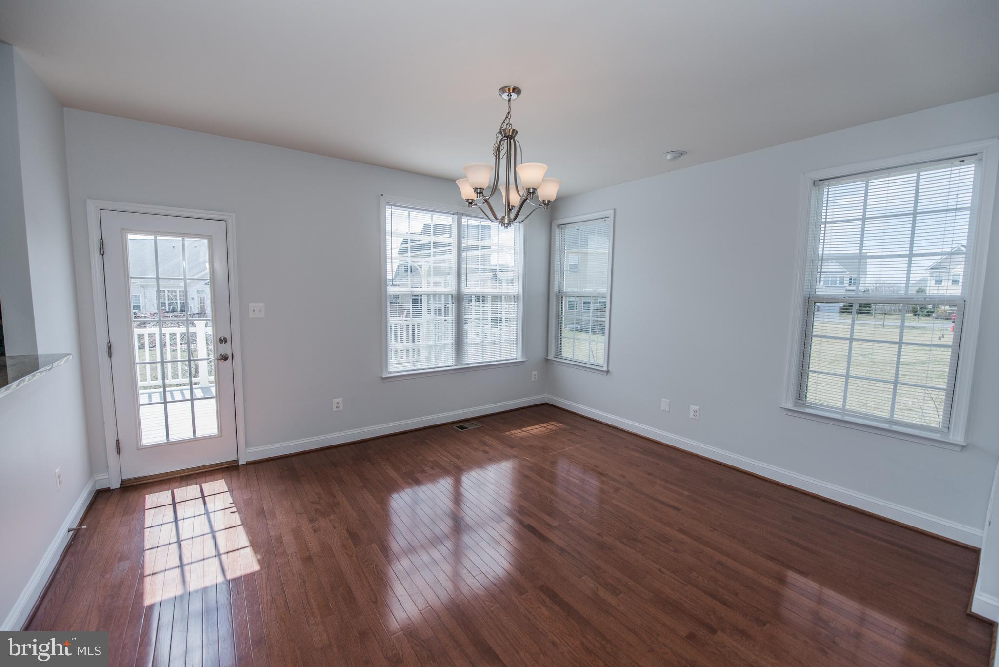 HAMMONDS MILL - Residential