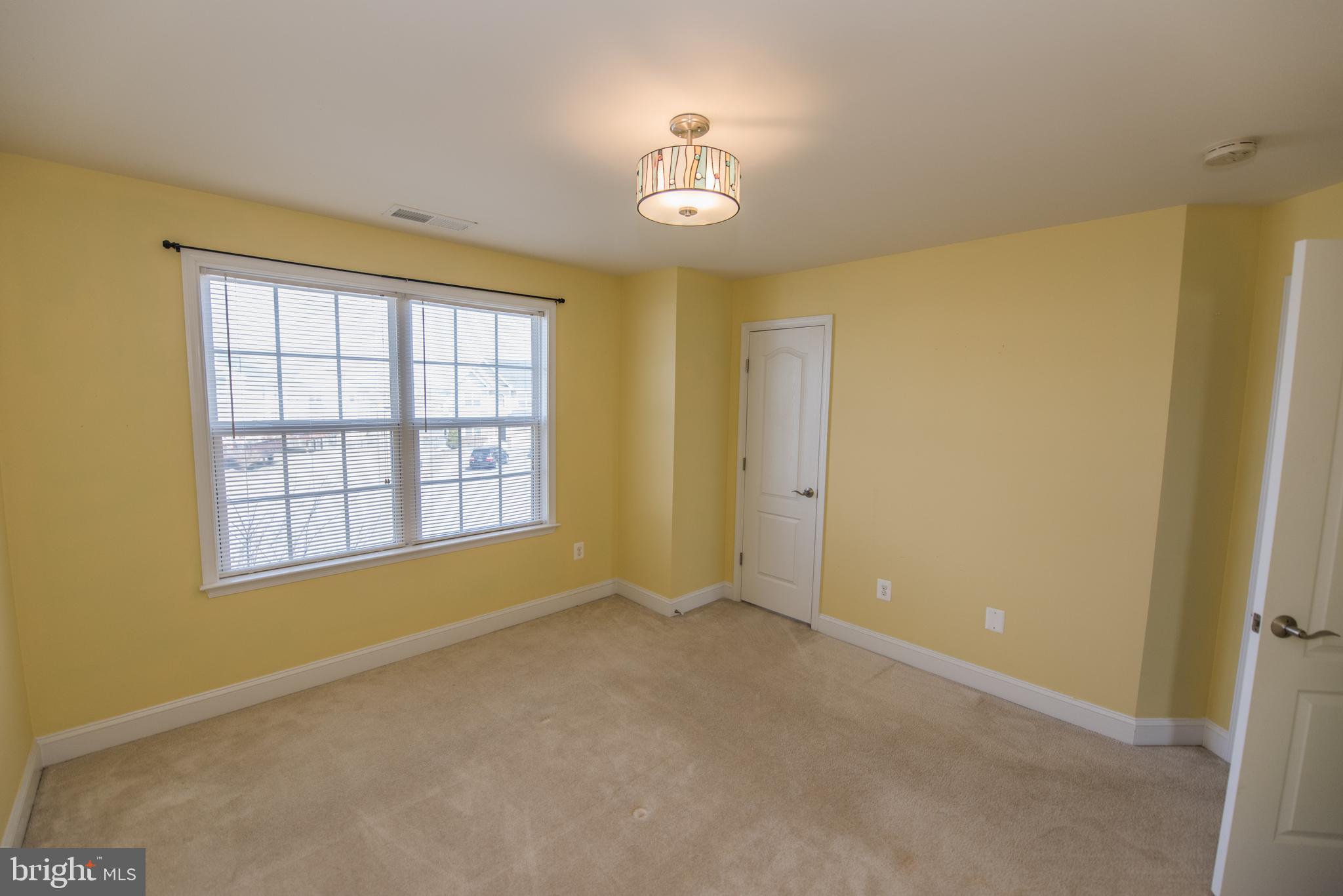 HAMMONDS MILL - Residential