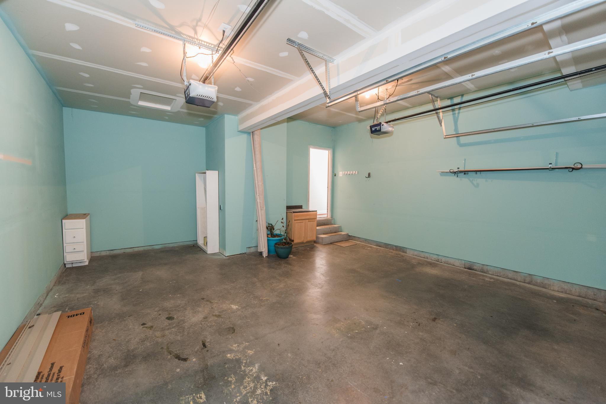 HAMMONDS MILL - Residential