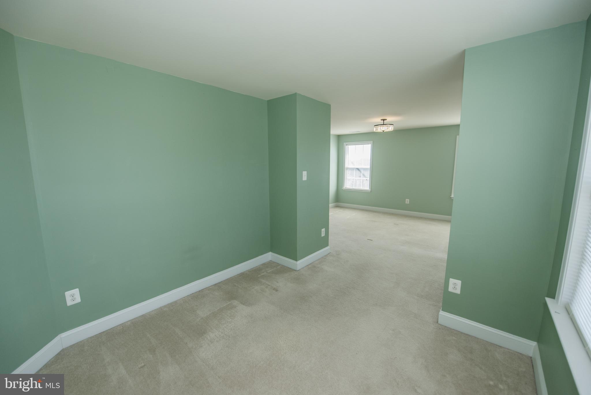 HAMMONDS MILL - Residential