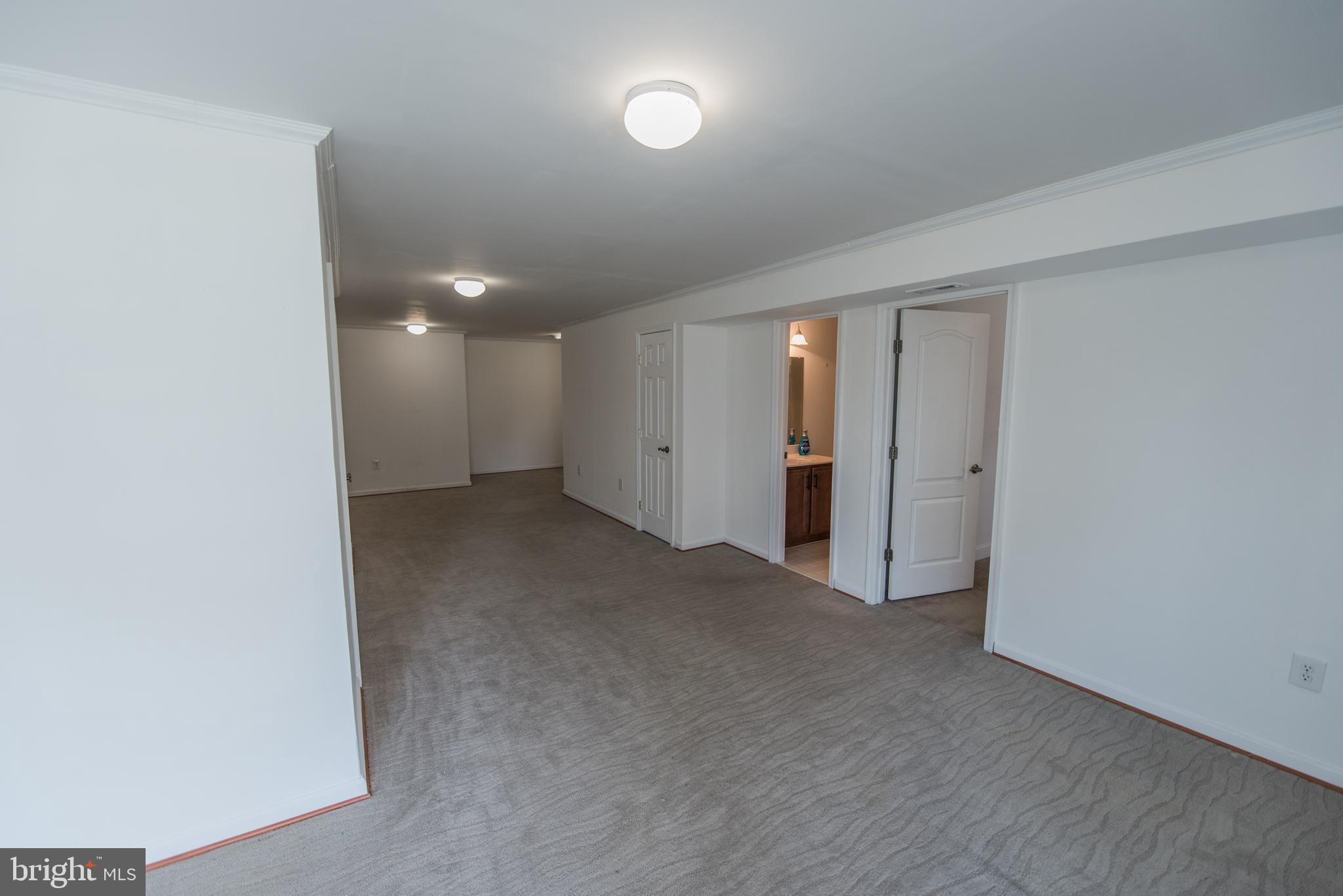 HAMMONDS MILL - Residential