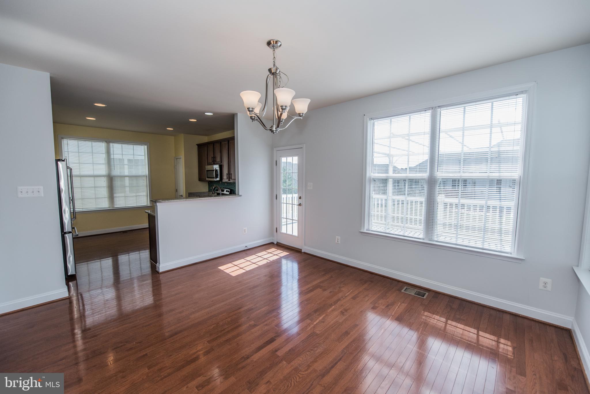 HAMMONDS MILL - Residential