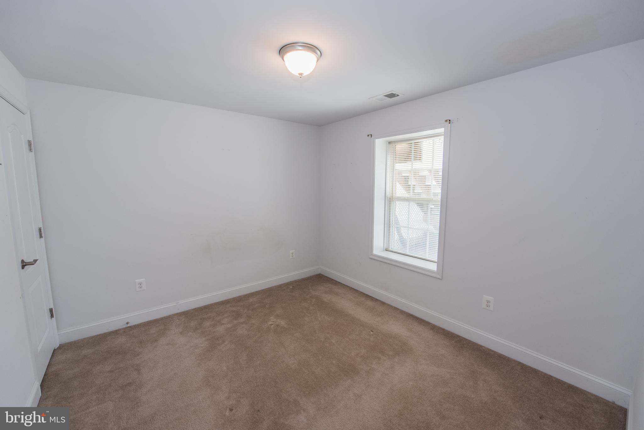 HAMMONDS MILL - Residential