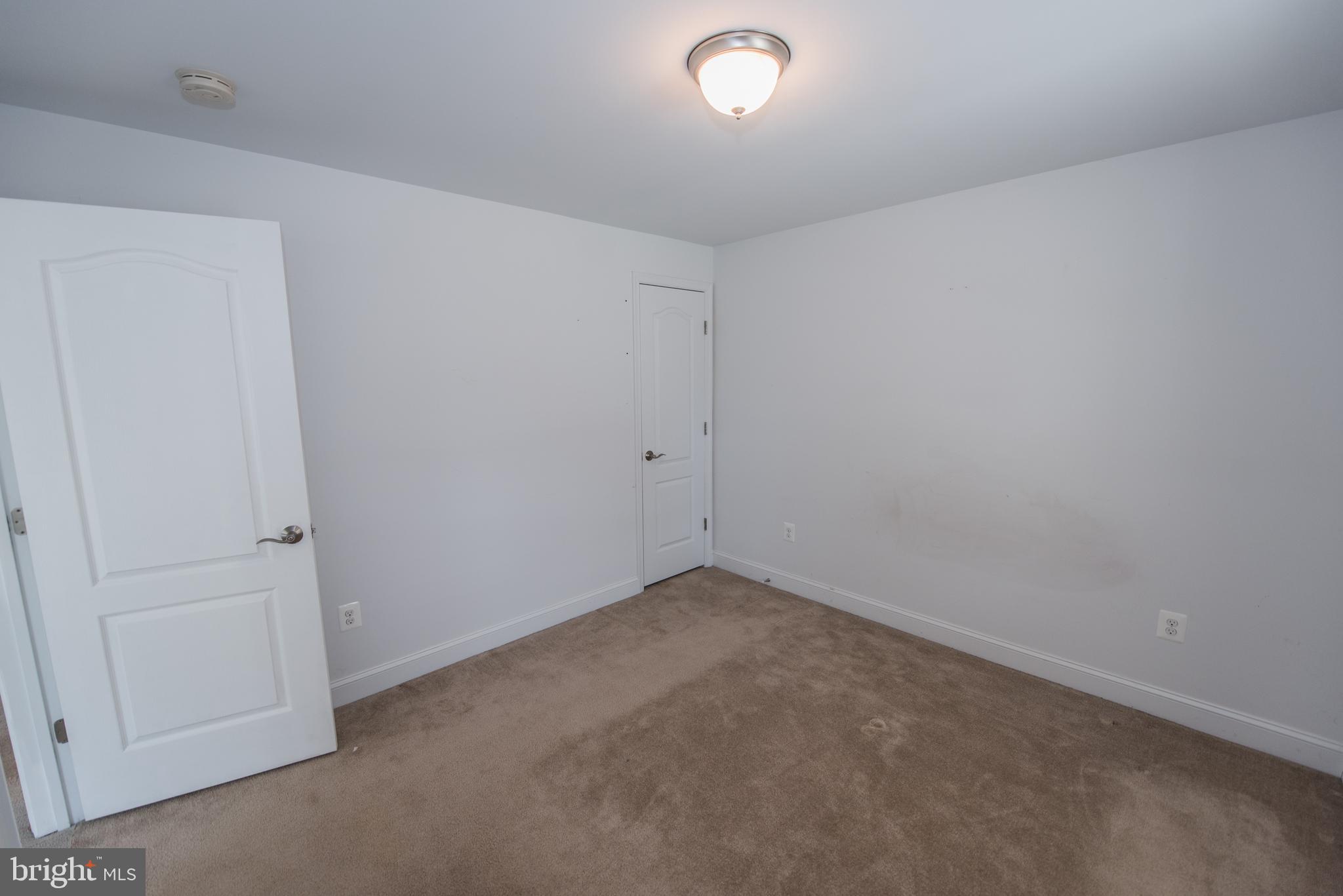 HAMMONDS MILL - Residential