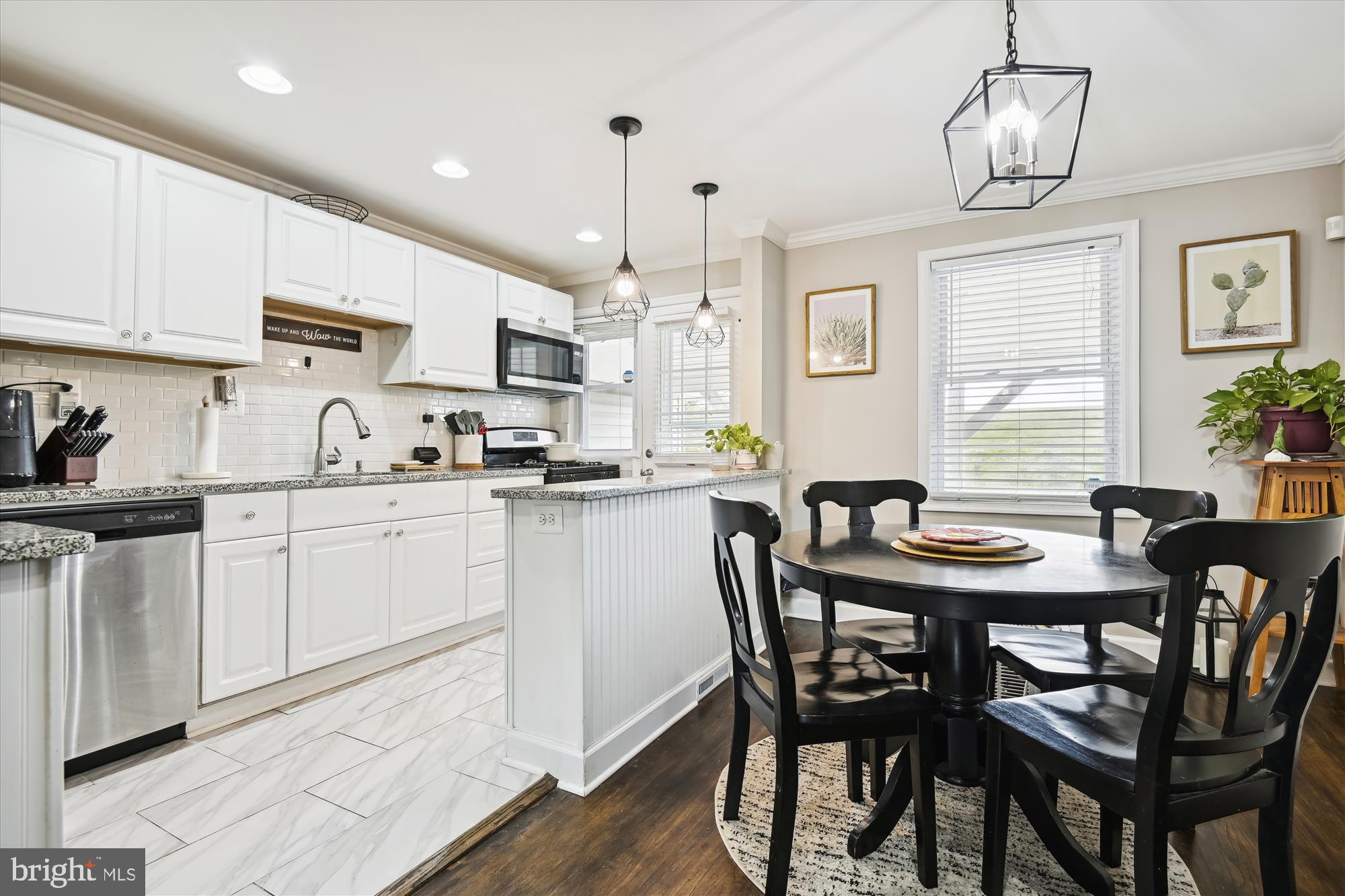 EASTFIELD - Residential