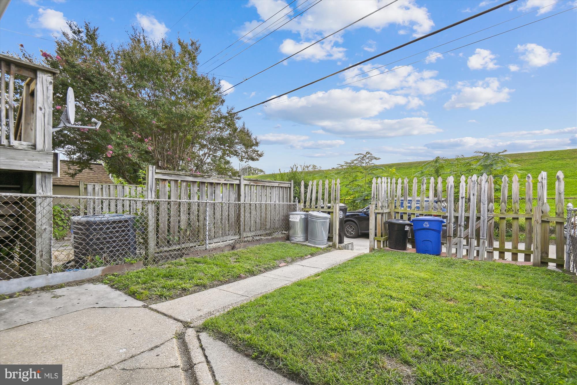 EASTFIELD - Residential