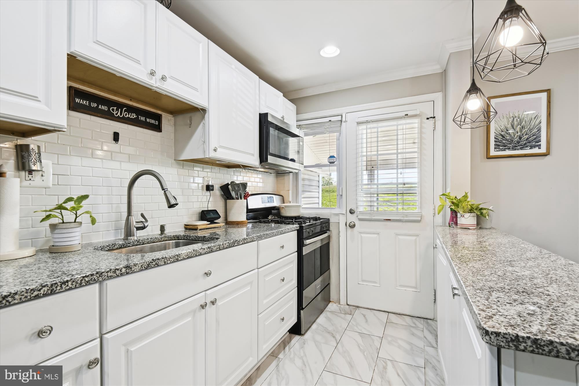 EASTFIELD - Residential