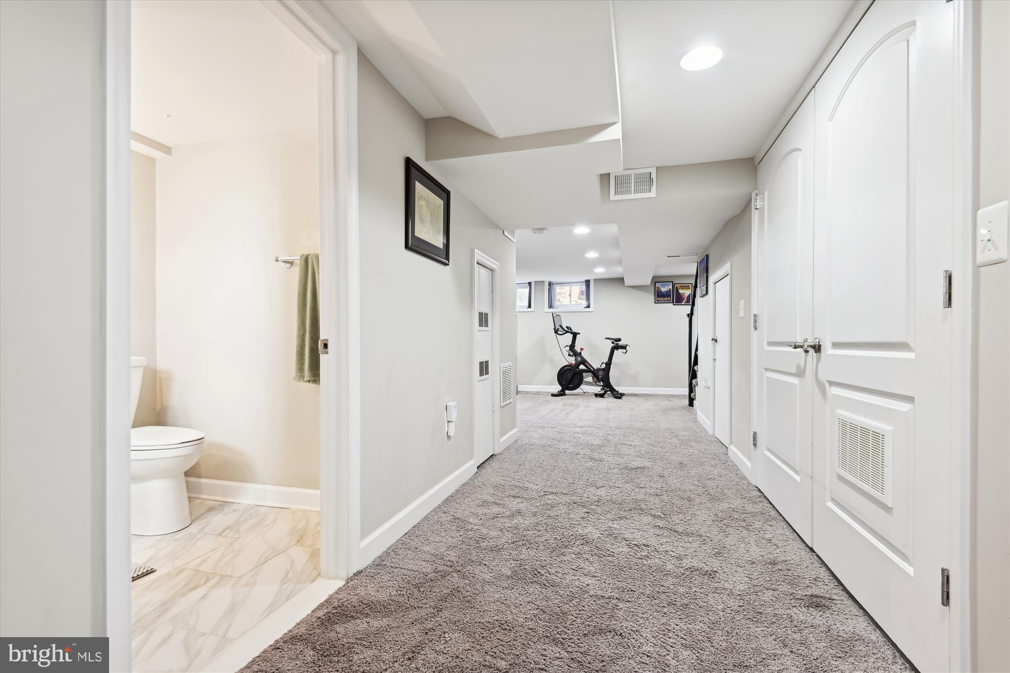 EASTFIELD - Residential