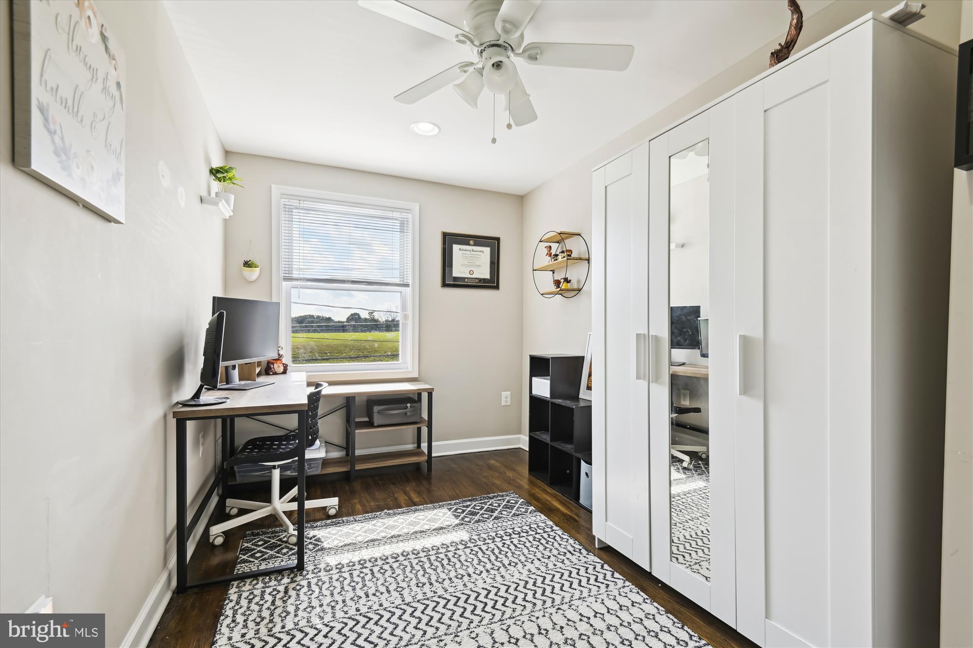 EASTFIELD - Residential