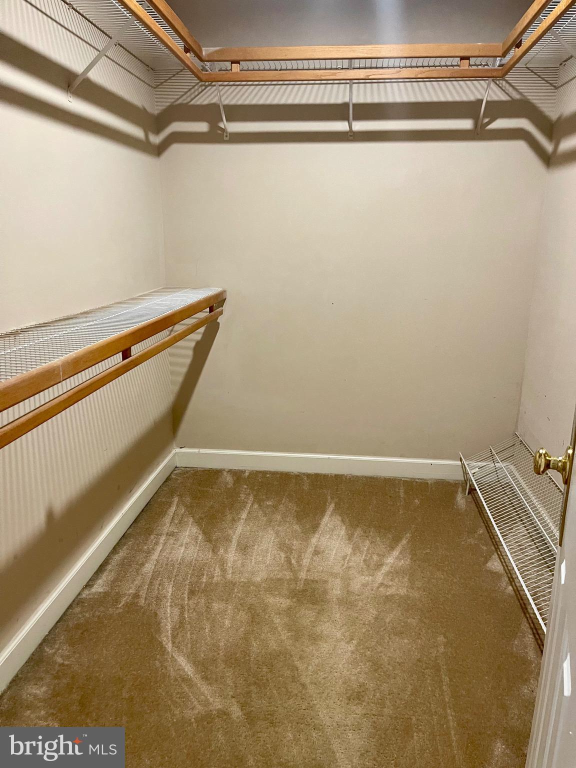 WOODMORE - Residential Lease