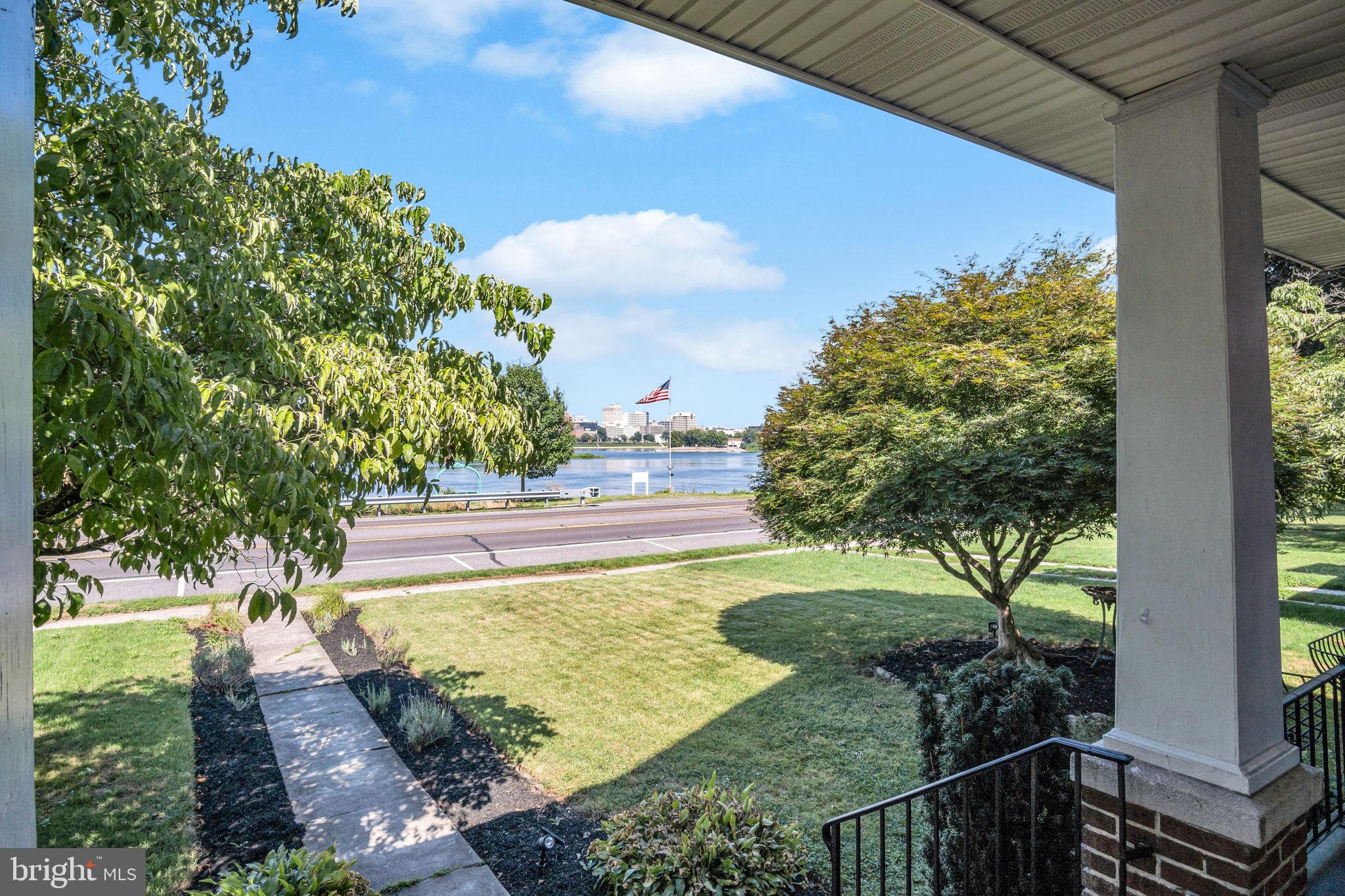 316 N FRONT STREET