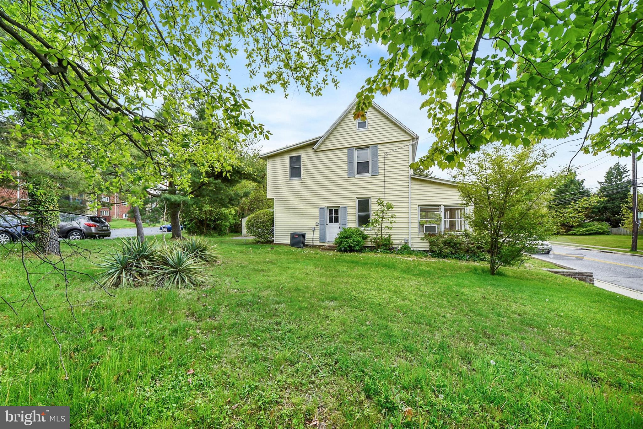 PARKVILLE - Residential