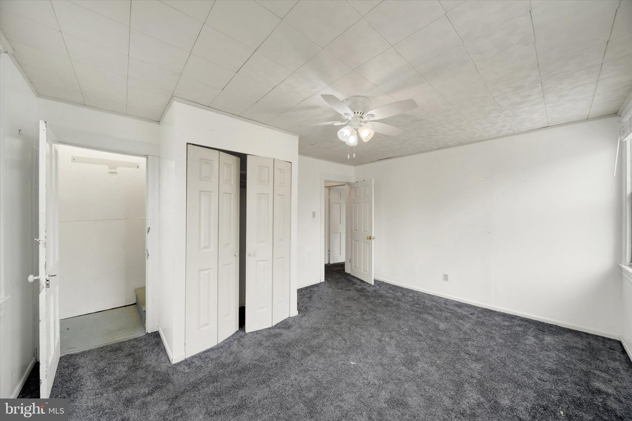 PARKVILLE - Residential