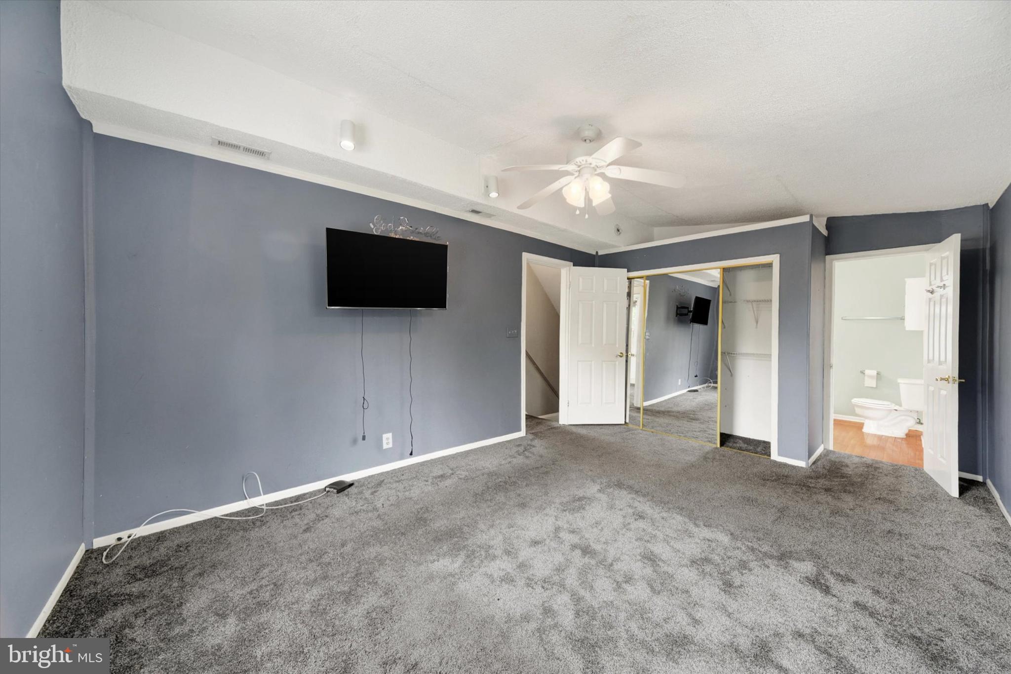 PARKVILLE - Residential