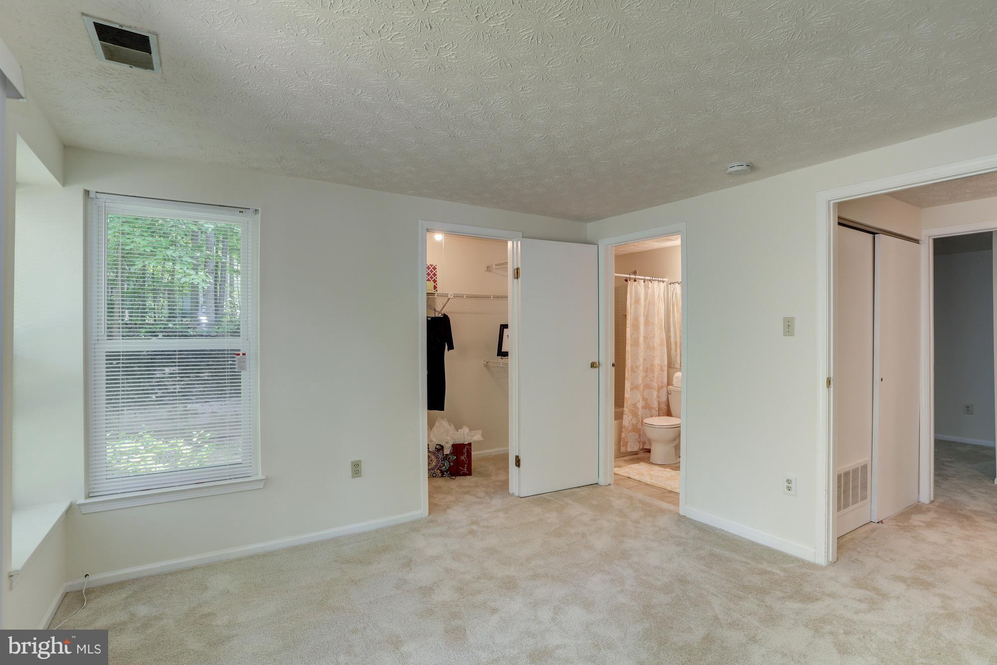 VILLAGE OF HICKORY RIDGE - Residential Lease