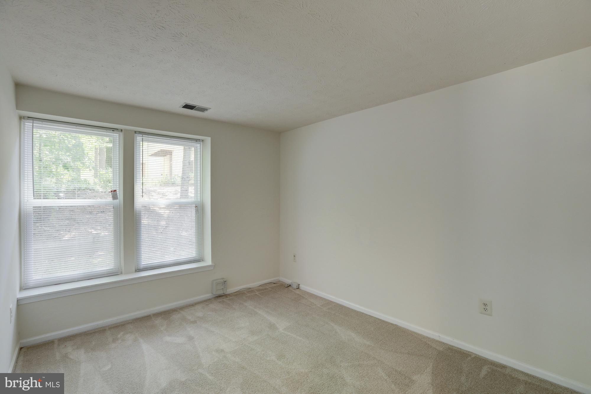 VILLAGE OF HICKORY RIDGE - Residential Lease