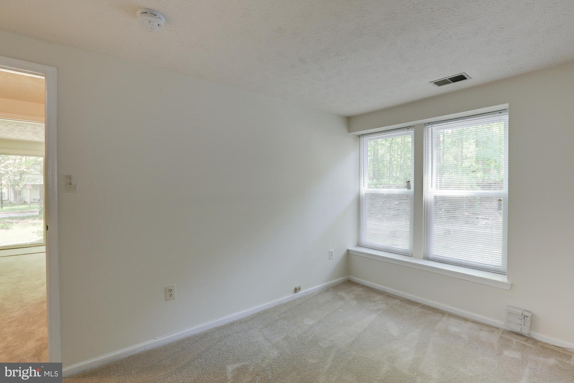 VILLAGE OF HICKORY RIDGE - Residential Lease