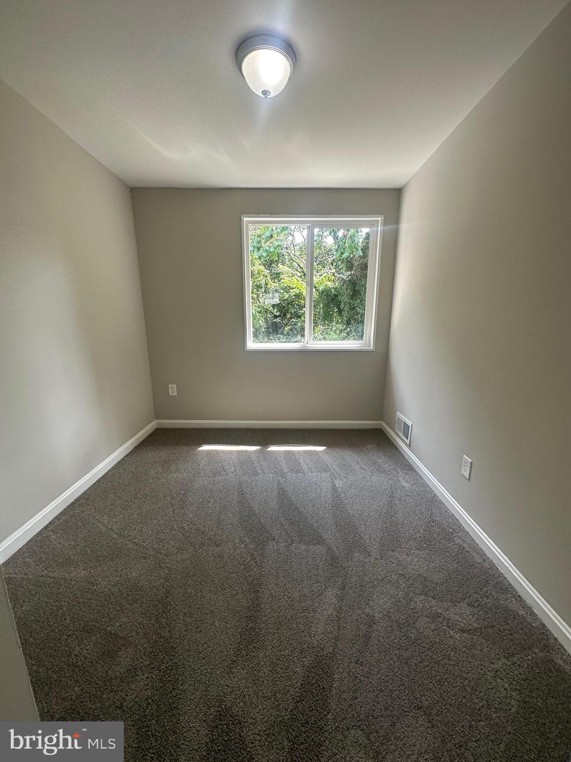 EAST MEADOWS - Residential