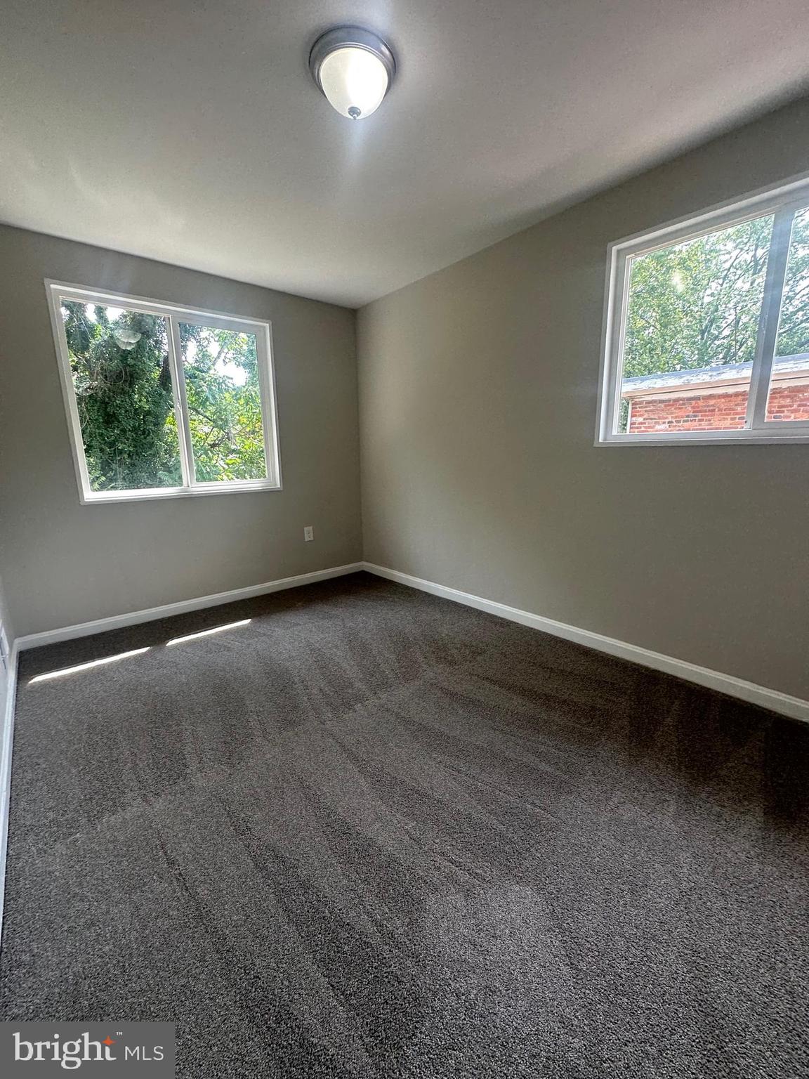 EAST MEADOWS - Residential