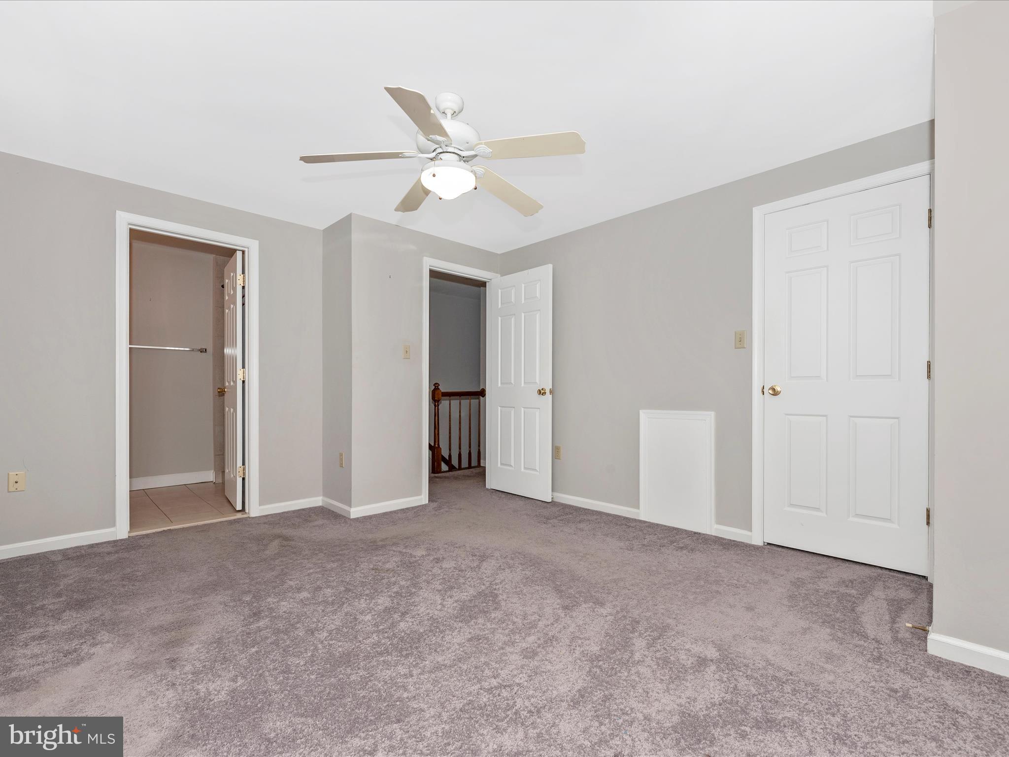 WATERSIDE - Residential