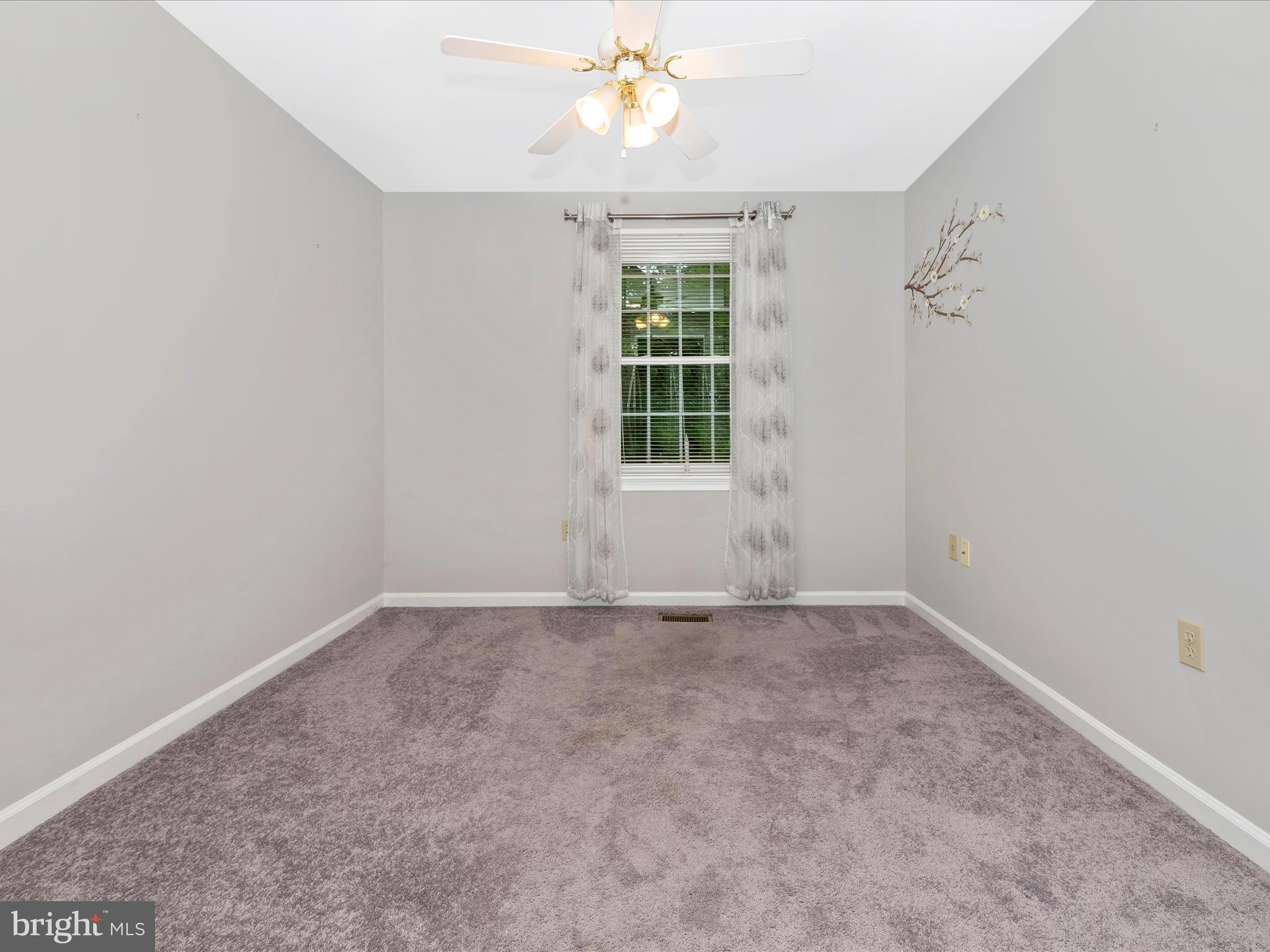 WATERSIDE - Residential