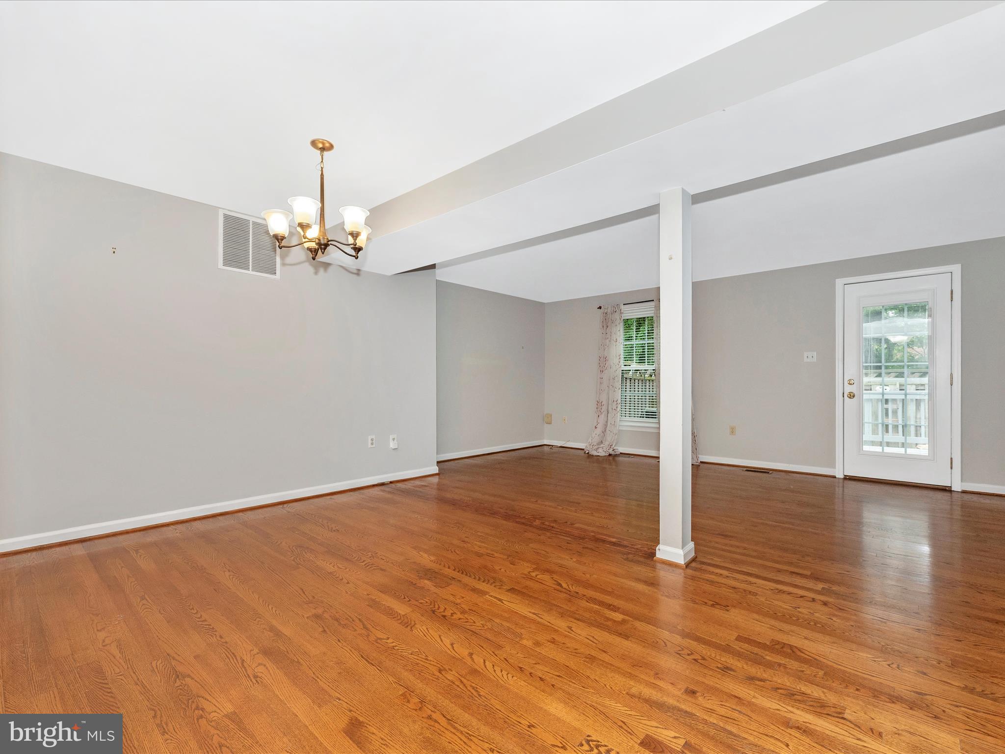 WATERSIDE - Residential