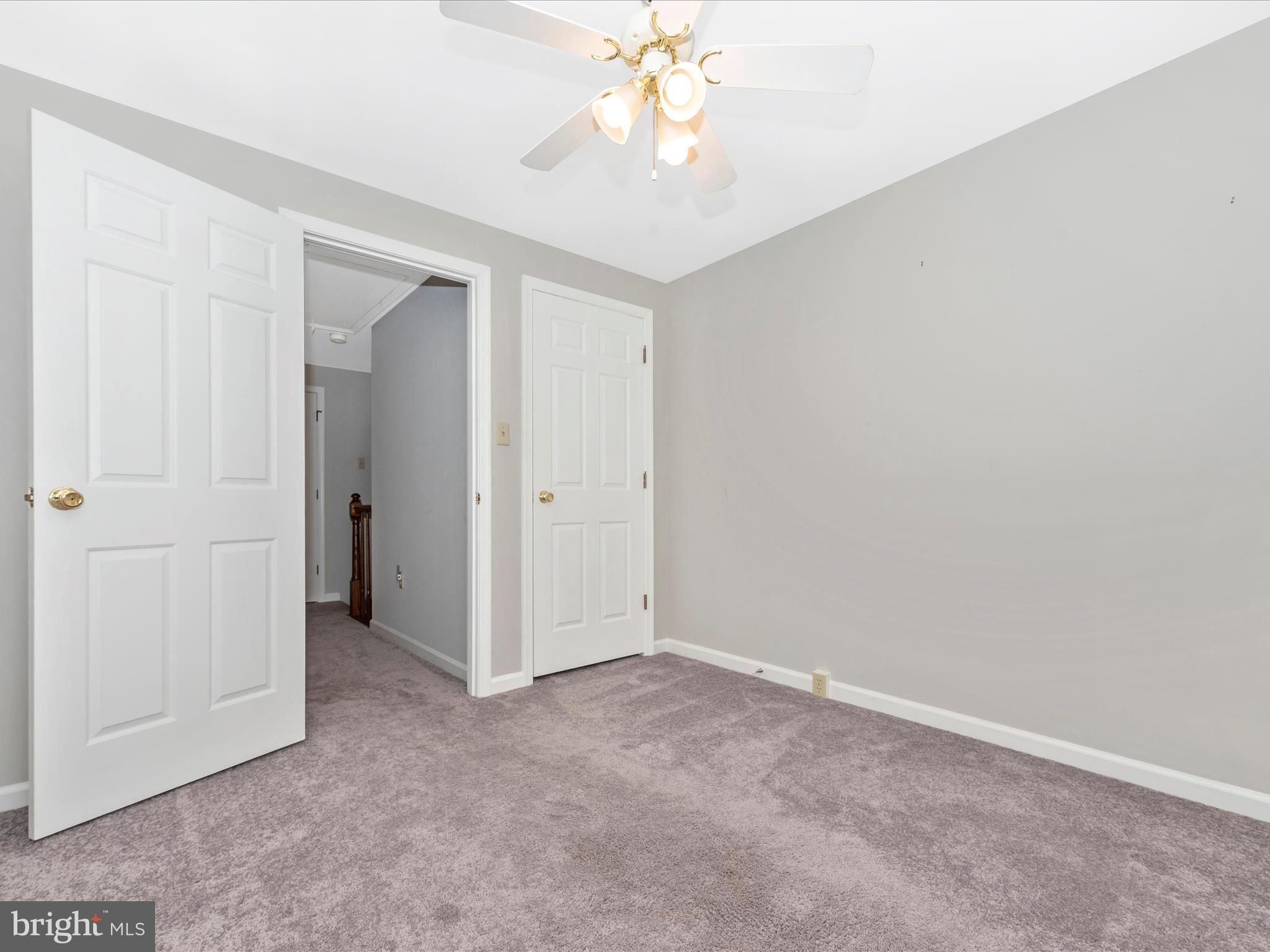 WATERSIDE - Residential