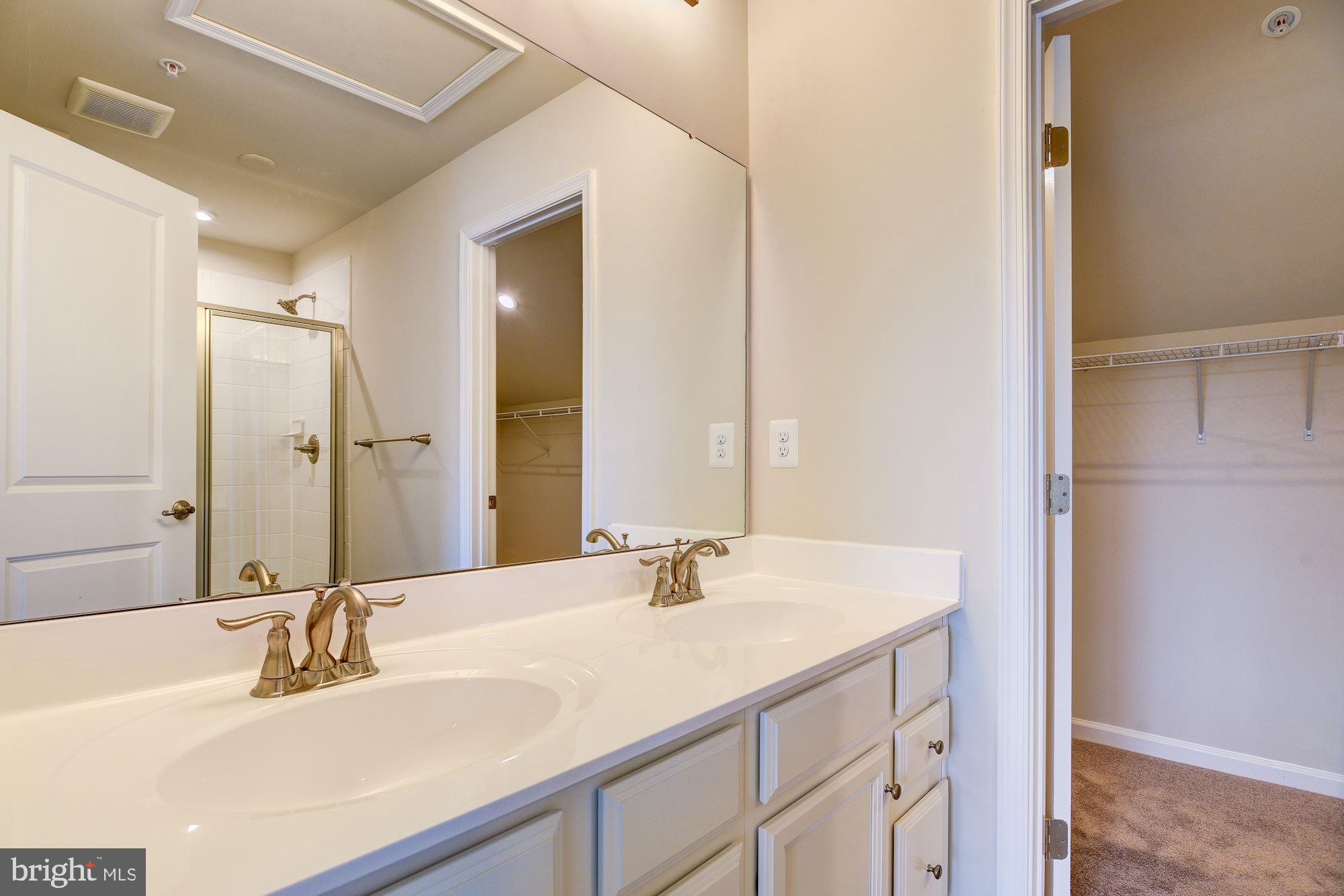 OLDHAM CROSSING - Residential