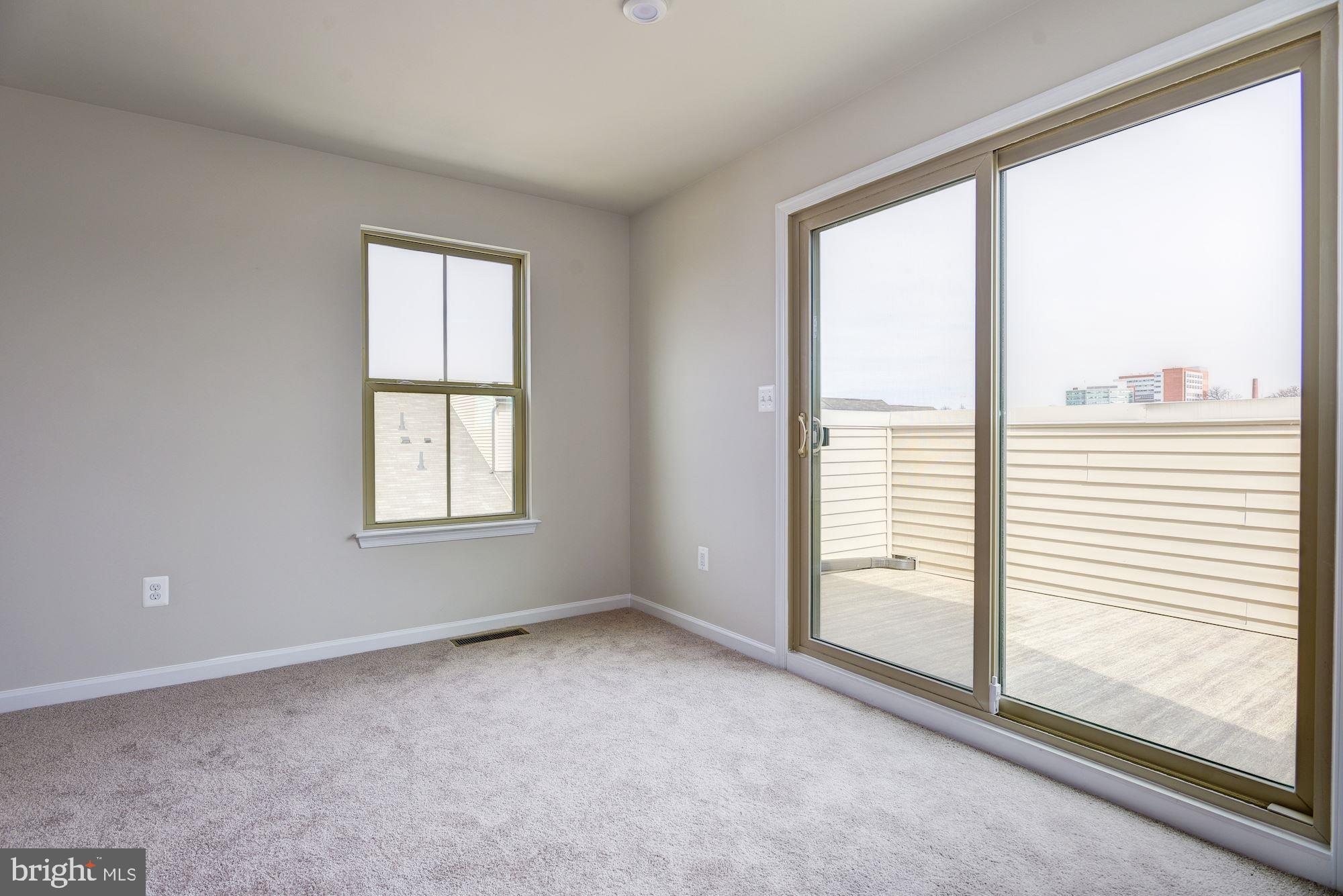 OLDHAM CROSSING - Residential