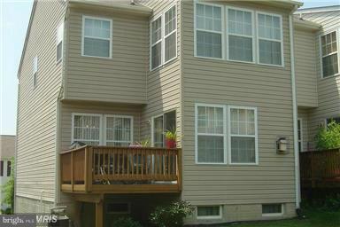 OWINGS MILLS NEWTOWN - Residential Lease