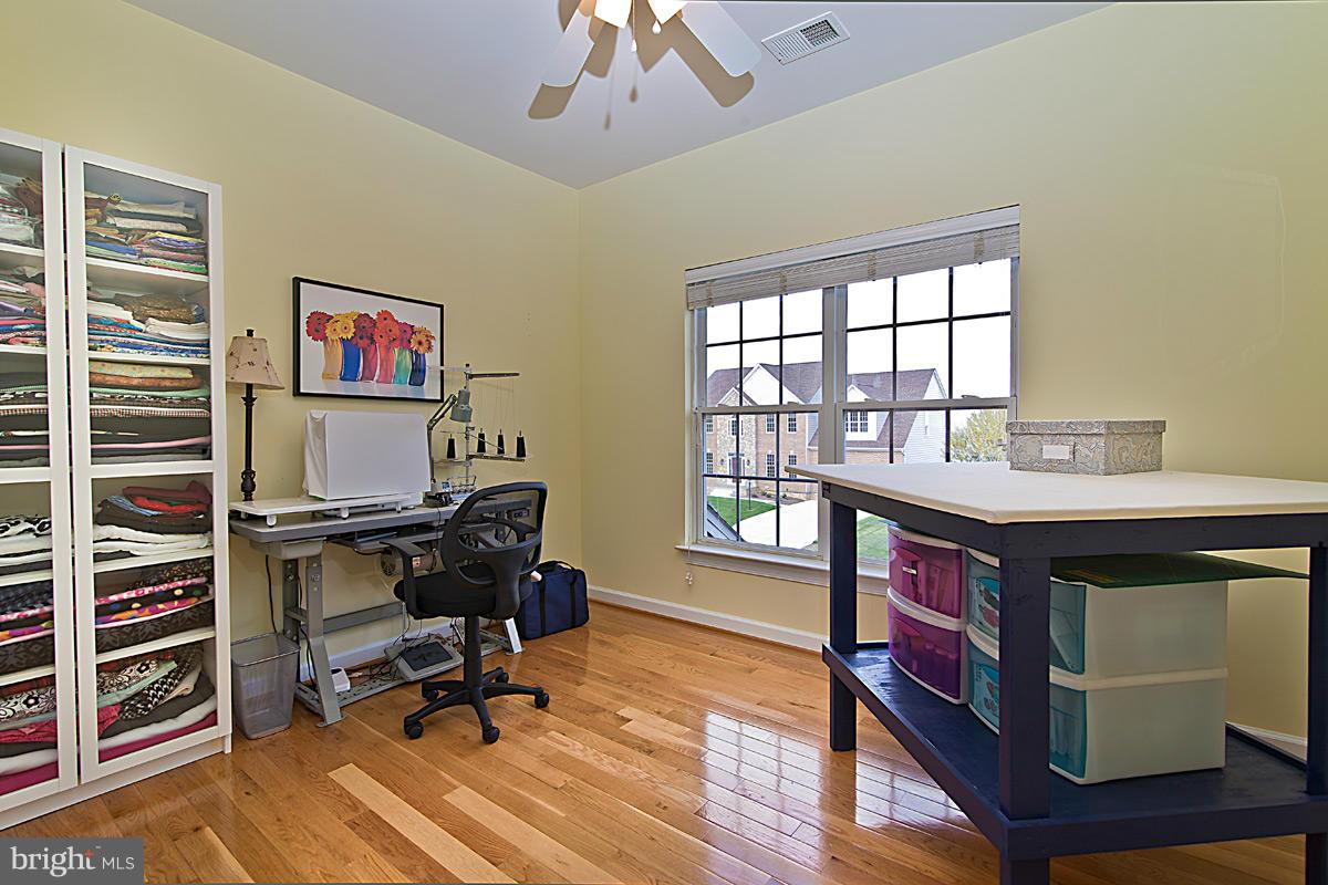 FEATHERSTONE FARMS - Residential