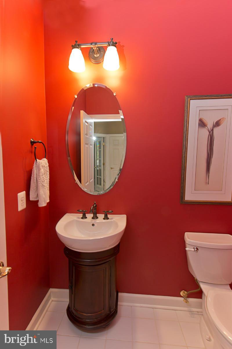 FEATHERSTONE FARMS - Residential