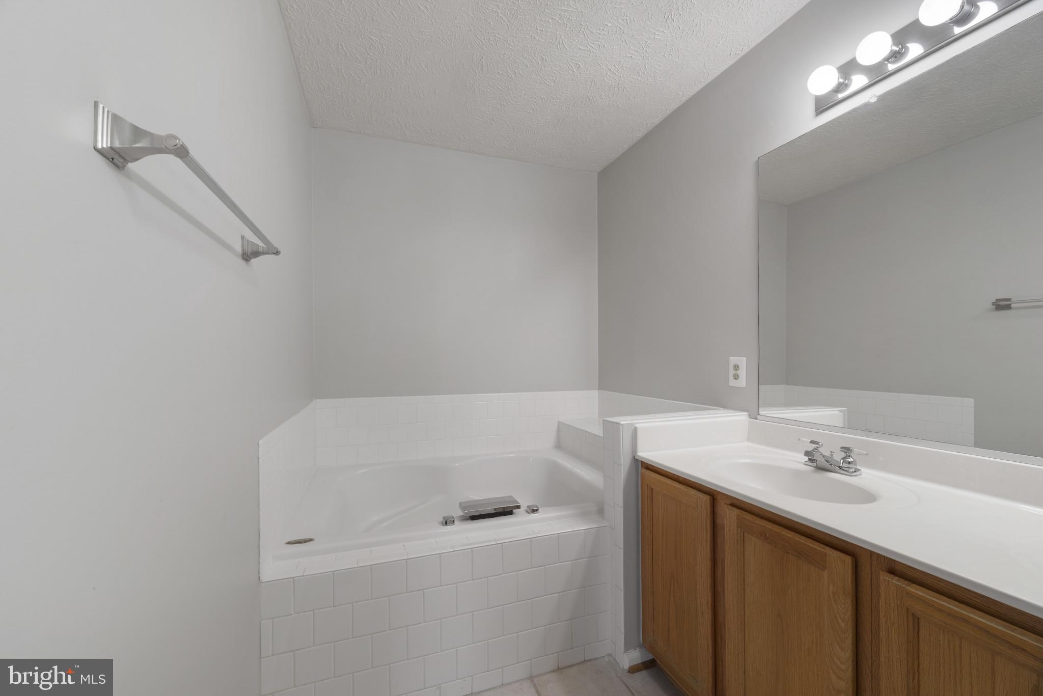 WALDEN - Residential Lease