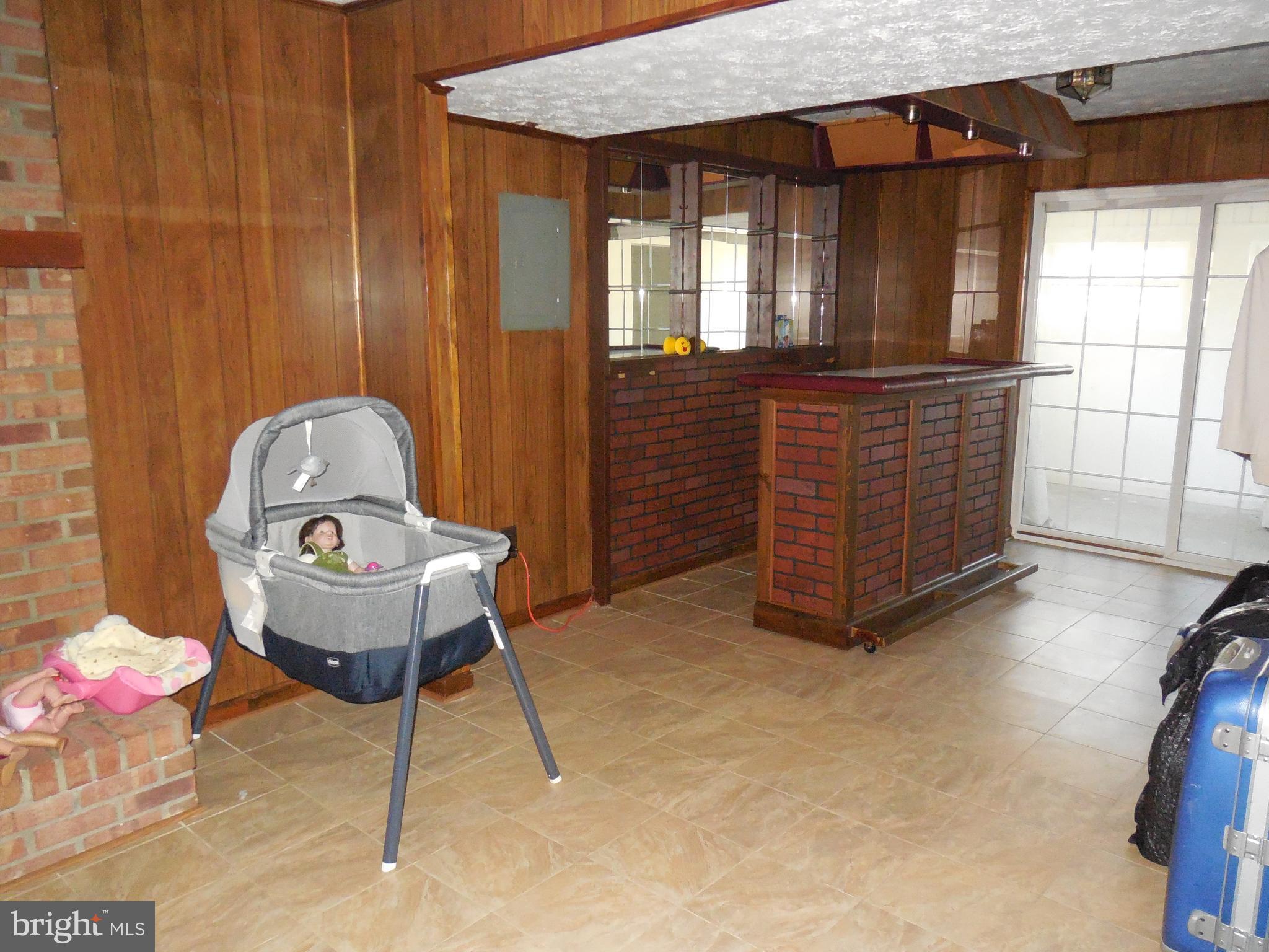 MINNIEVILLE MANOR - Residential