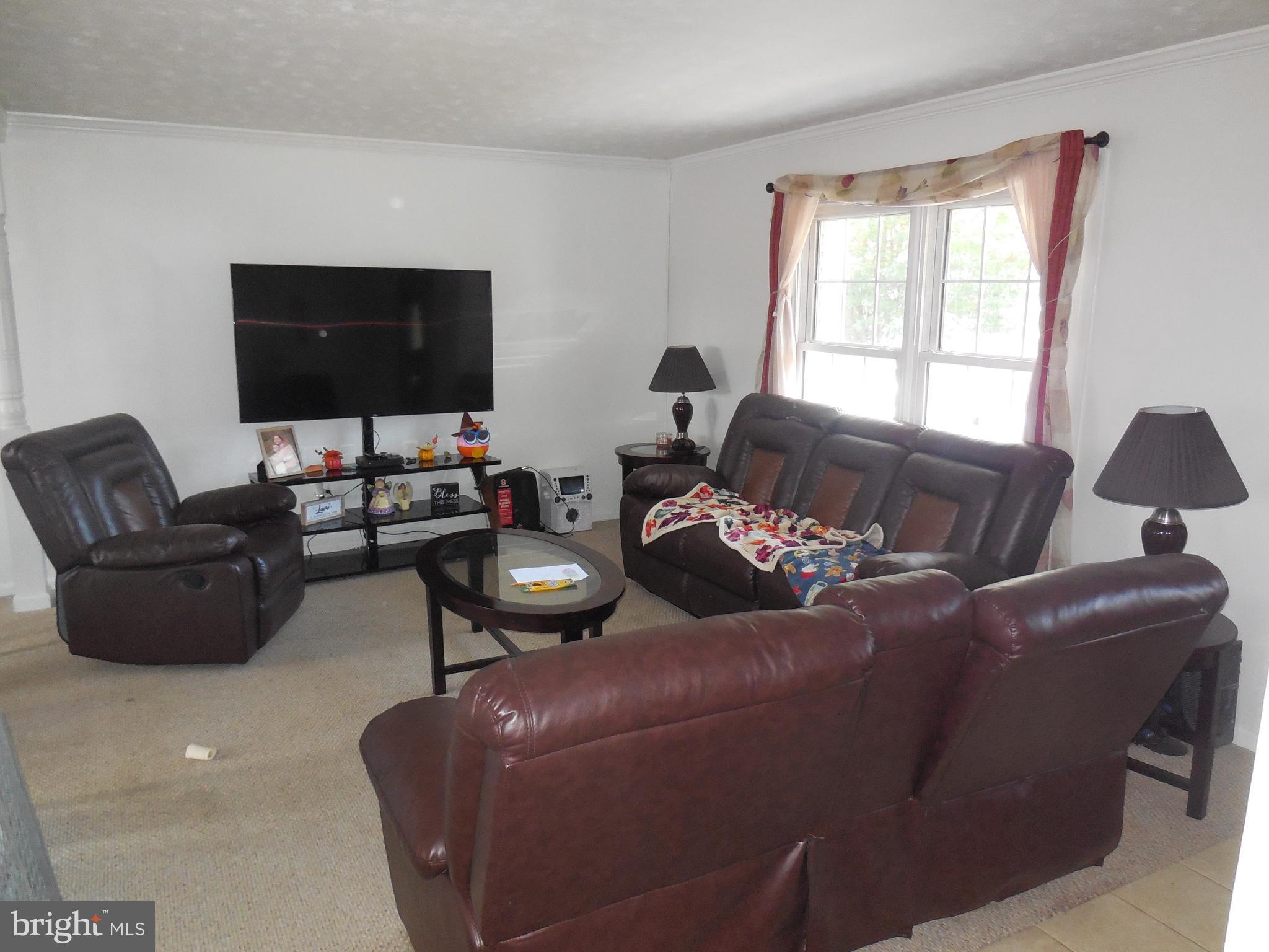 MINNIEVILLE MANOR - Residential