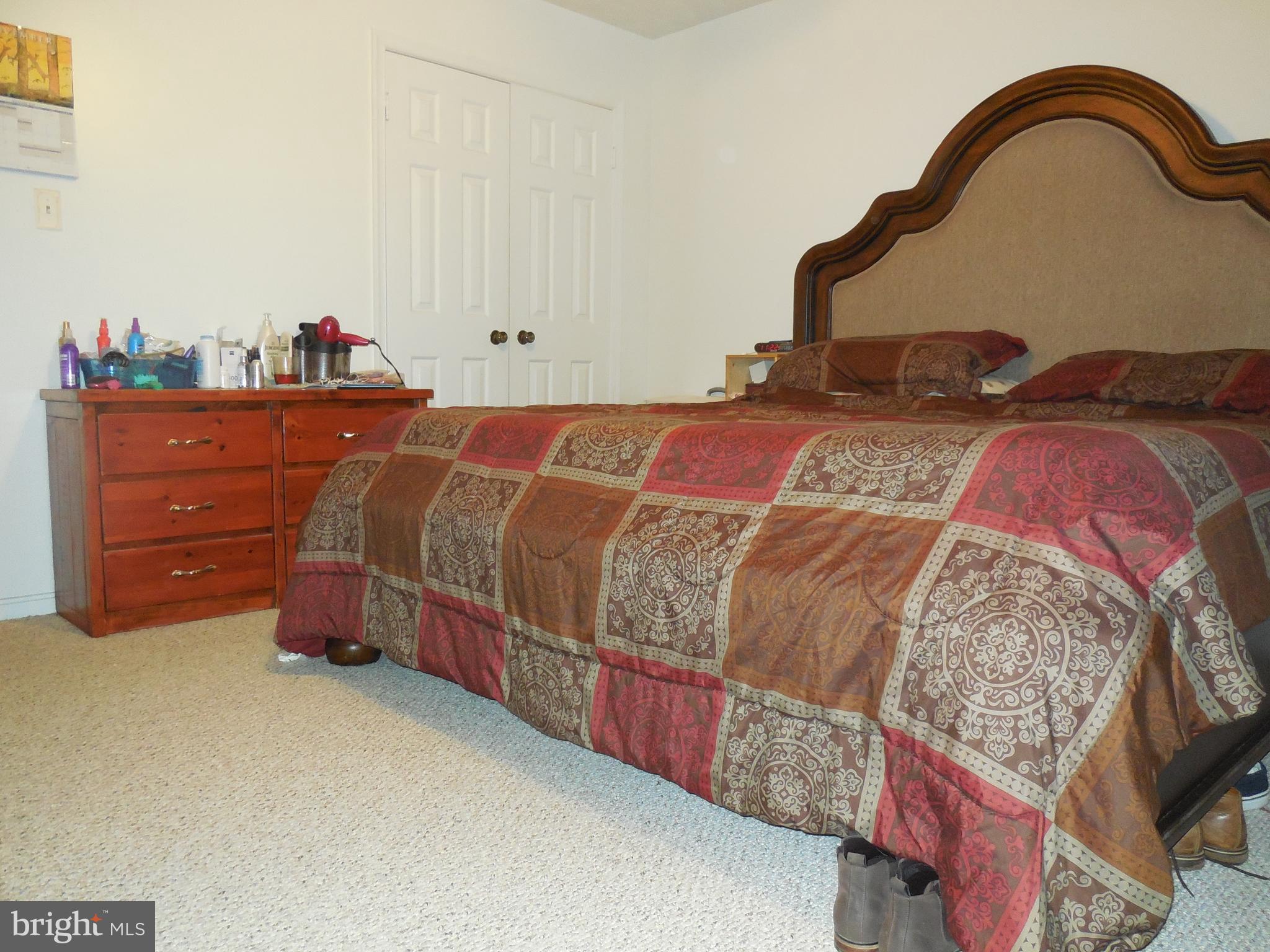 MINNIEVILLE MANOR - Residential