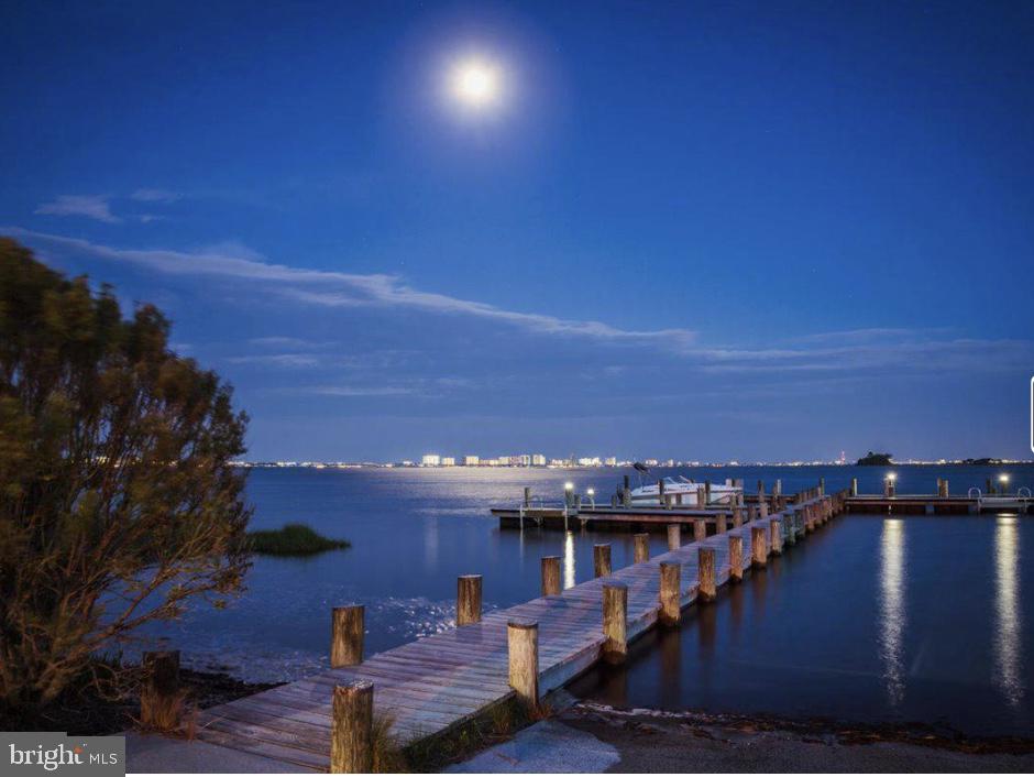 BAYSIDE - Residential