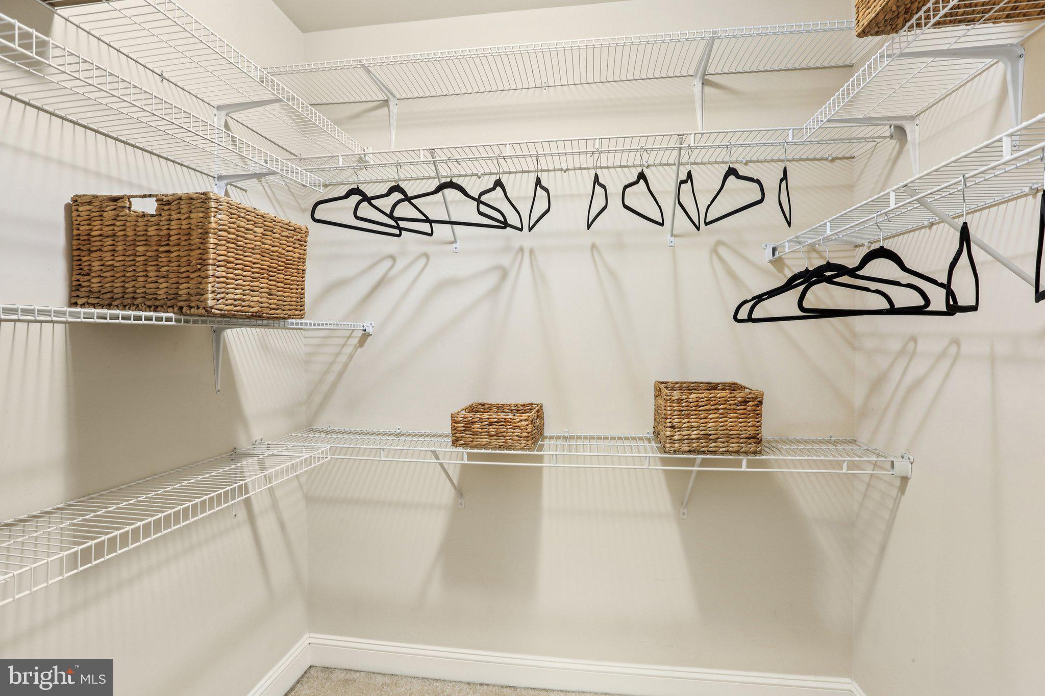 RIVERWALK - Residential