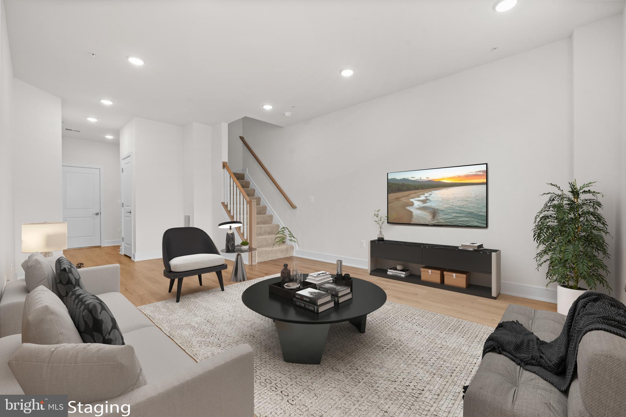 43382 FARRINGDON SQUARE