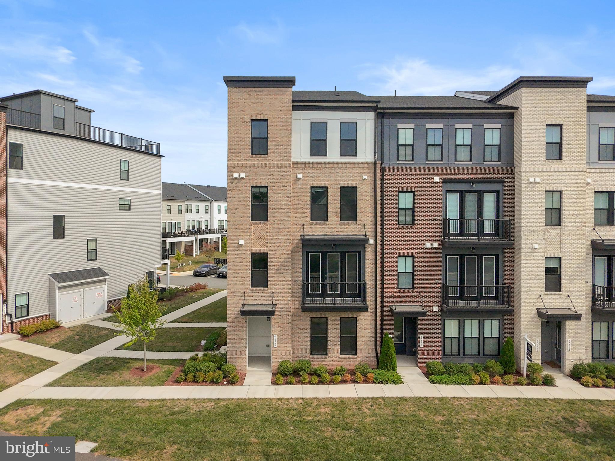 DEMOTT & SILVER - Residential