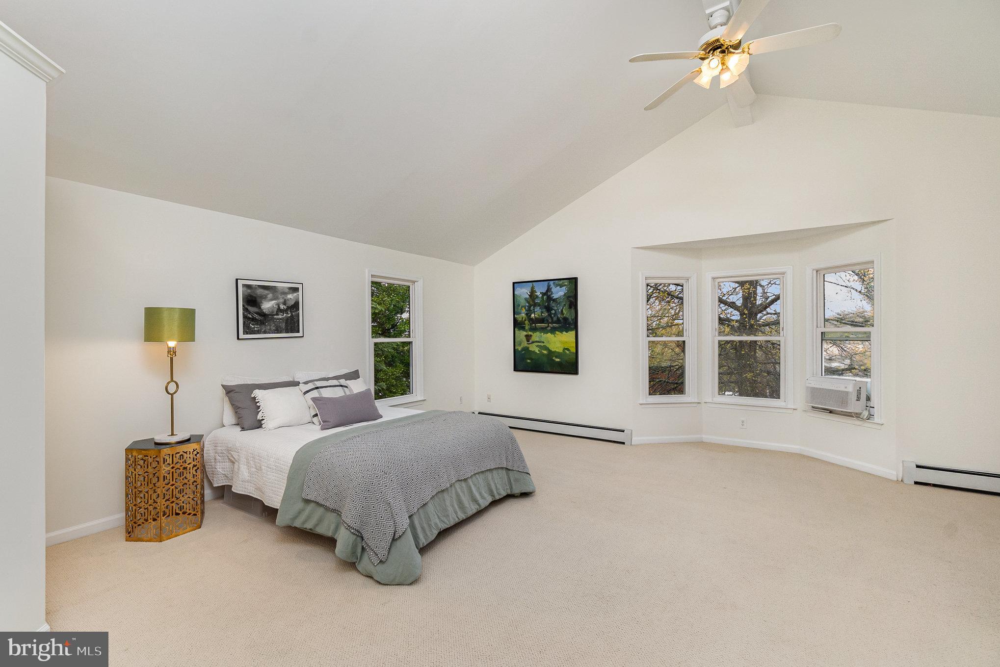 LAURAVILLE HISTORIC DISTRICT - Residential