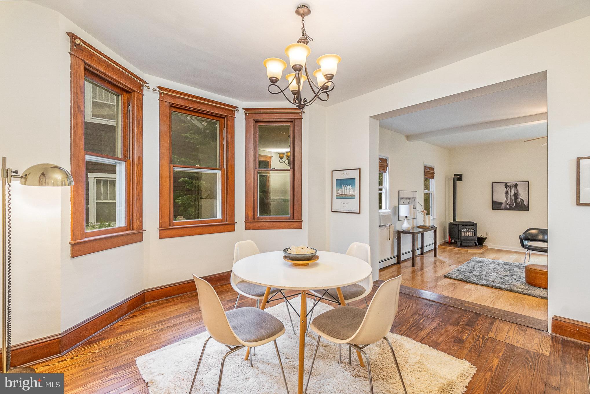 LAURAVILLE HISTORIC DISTRICT - Residential