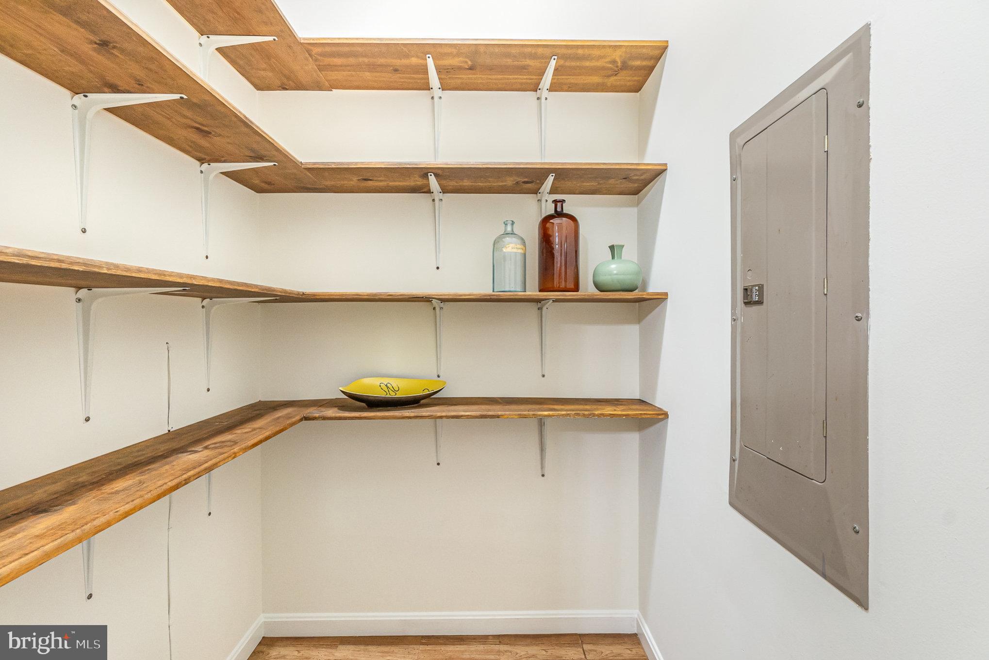 LAURAVILLE HISTORIC DISTRICT - Residential