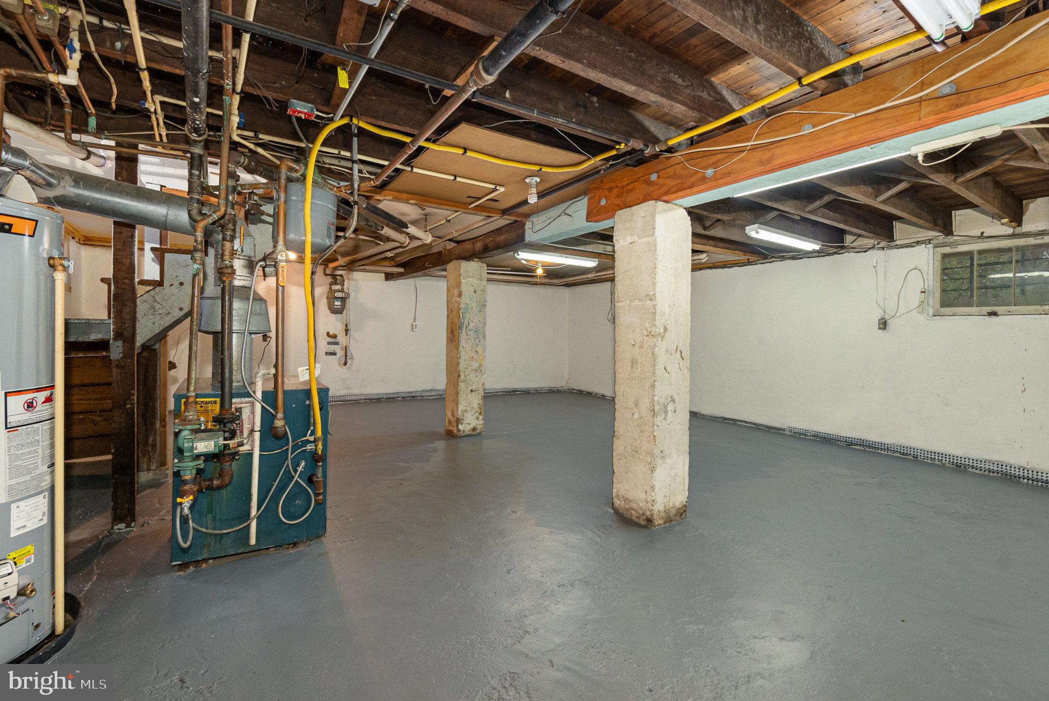 LAURAVILLE HISTORIC DISTRICT - Residential