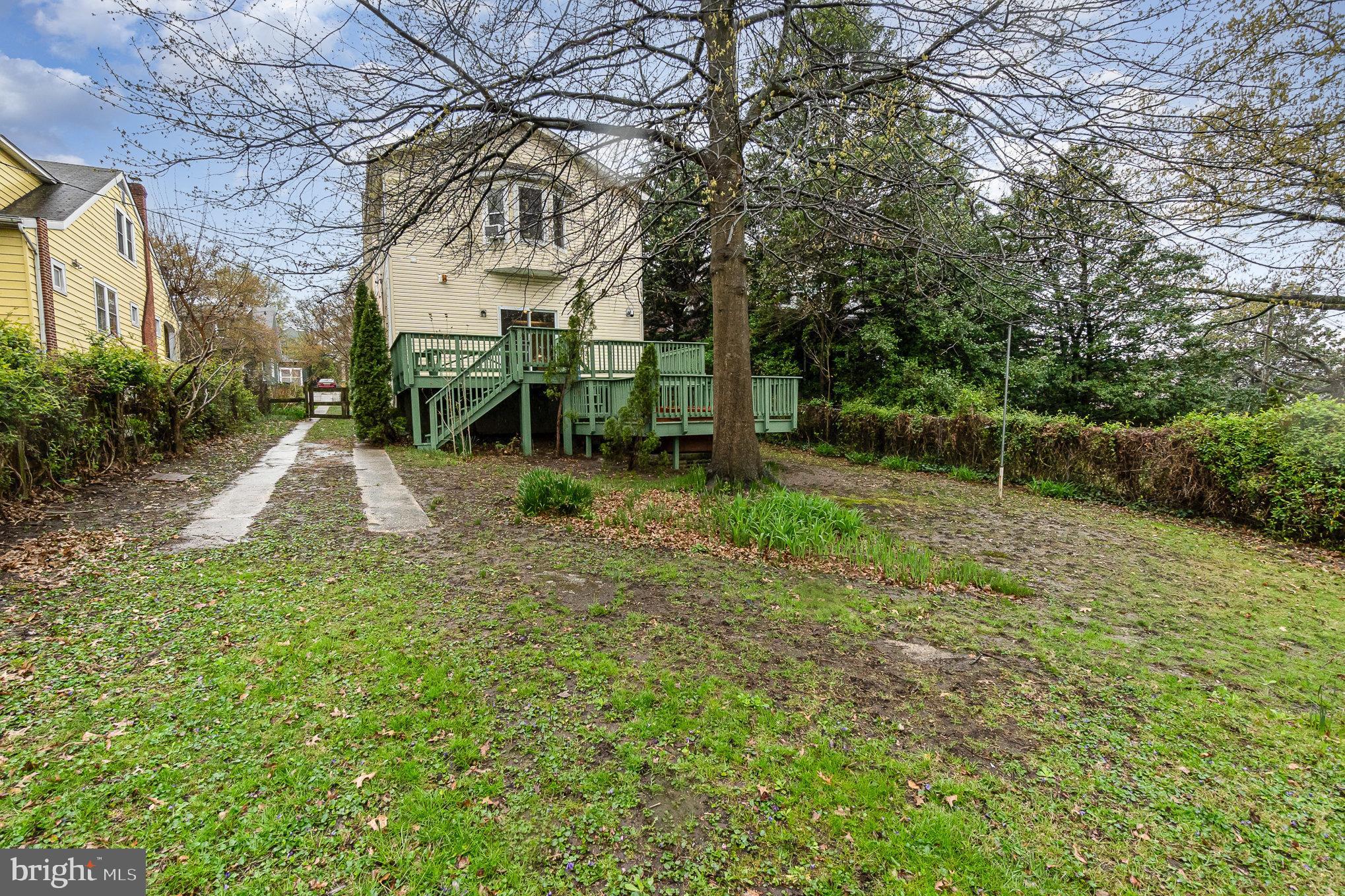 LAURAVILLE HISTORIC DISTRICT - Residential