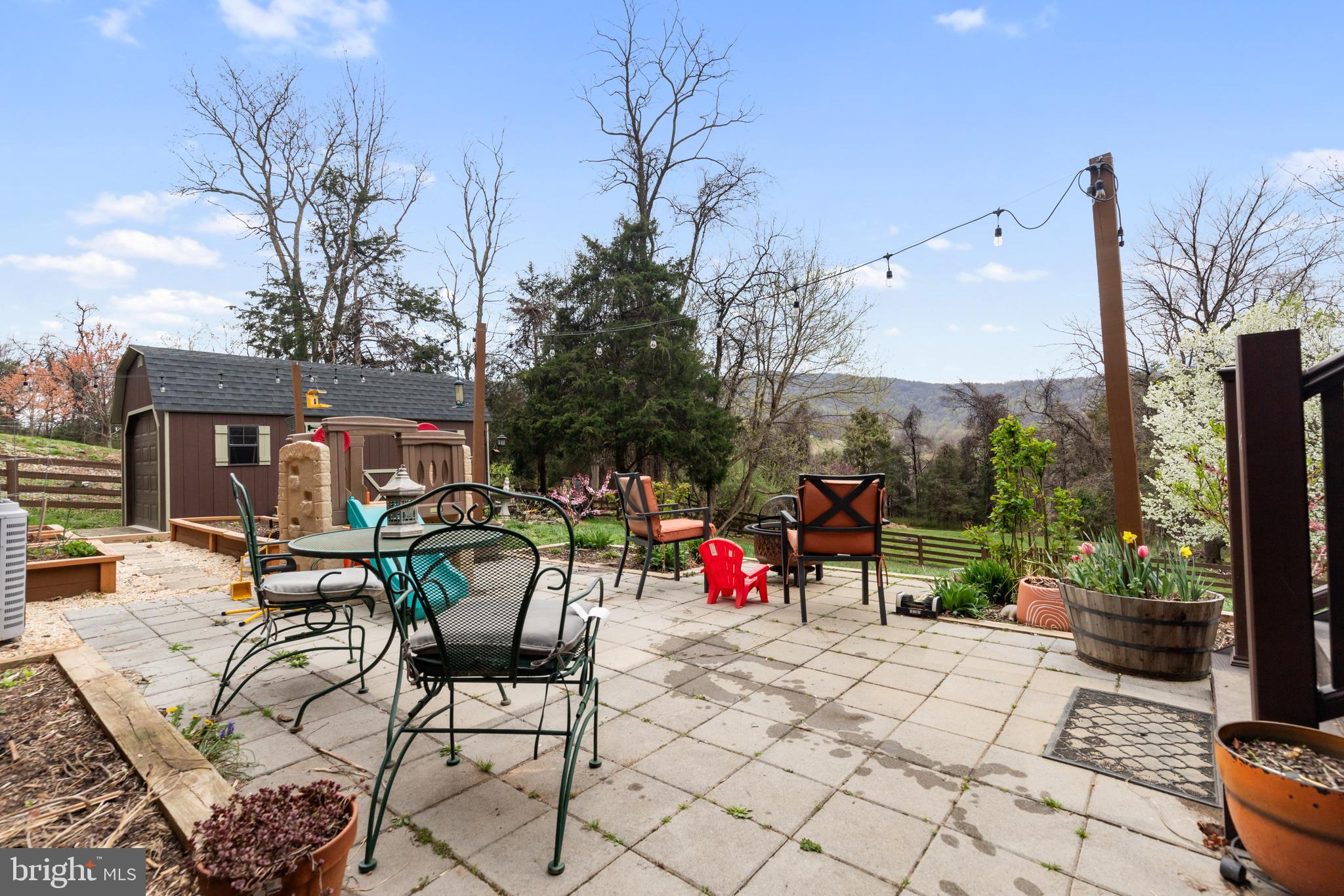 APPLE MT LAKE - Residential