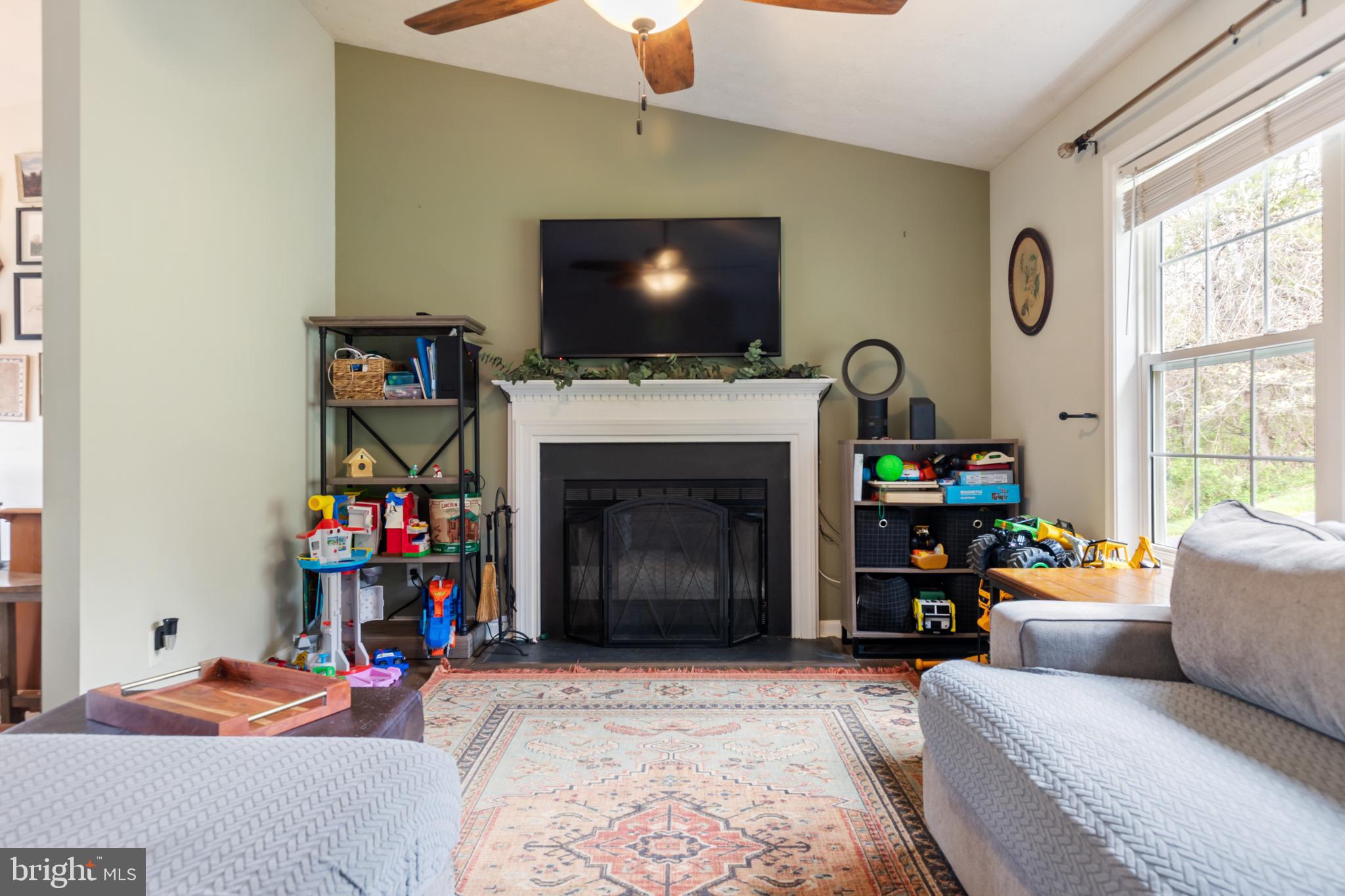 APPLE MT LAKE - Residential