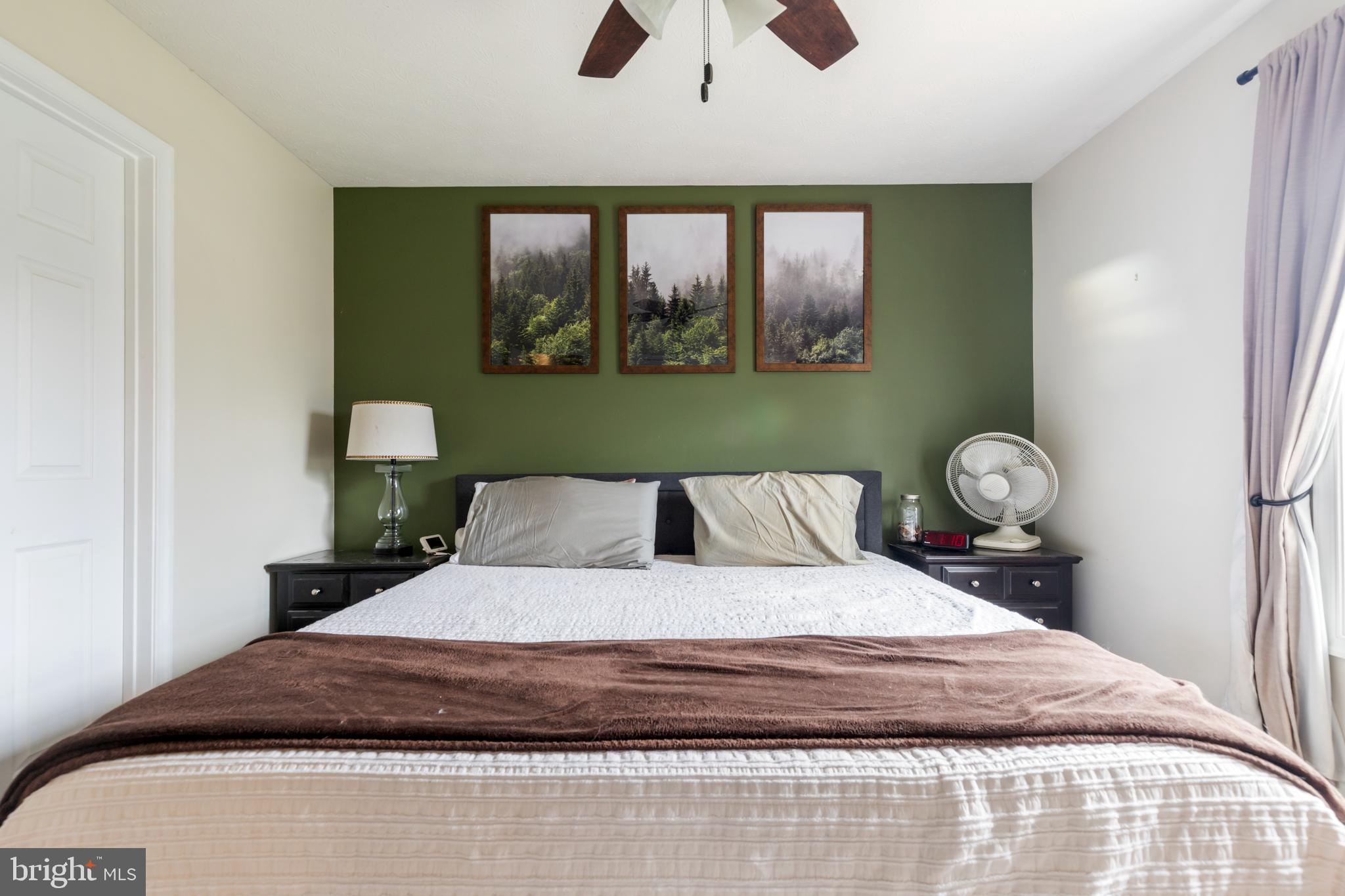 APPLE MT LAKE - Residential